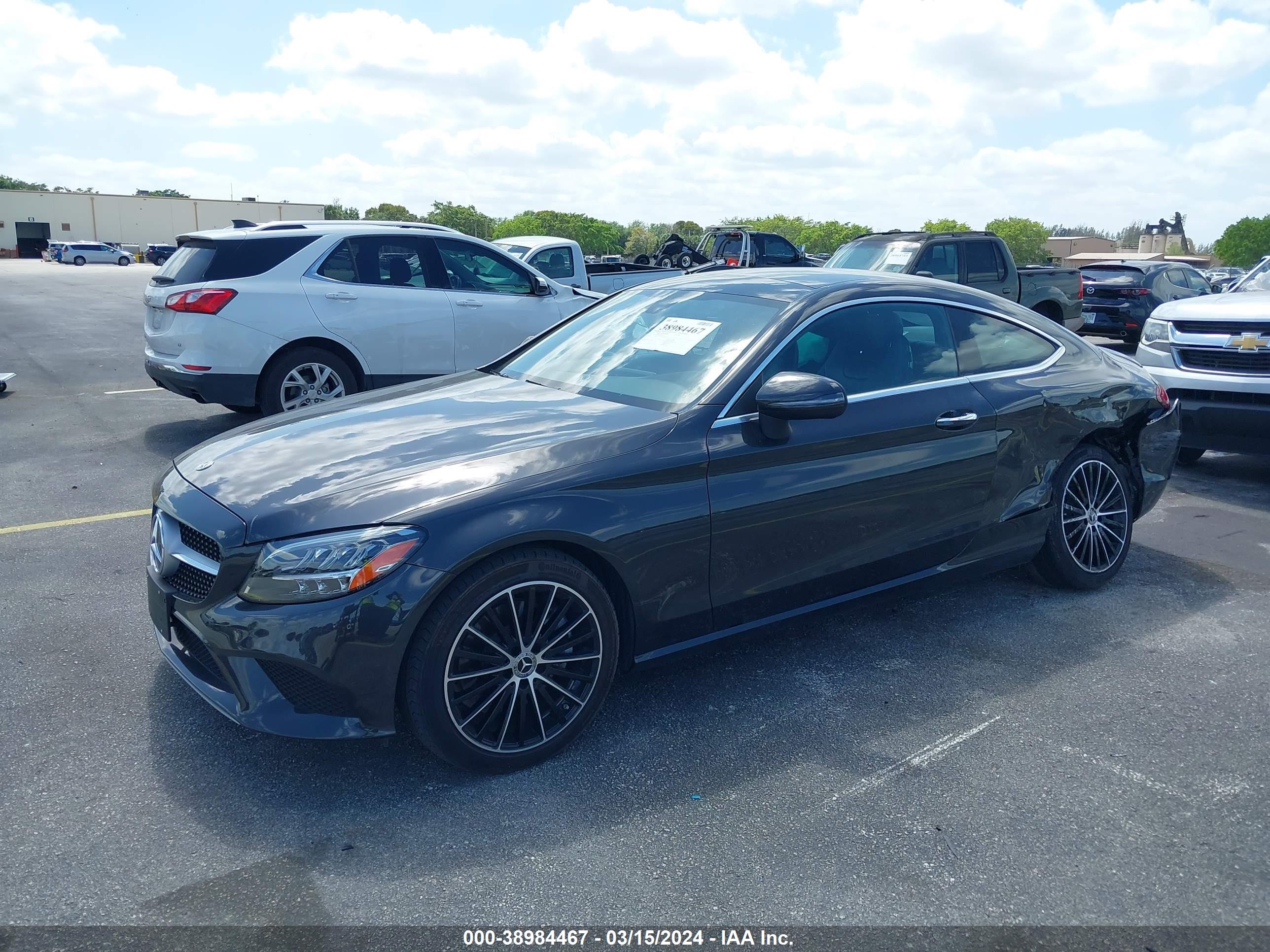 MERCEDES-BENZ C image 2