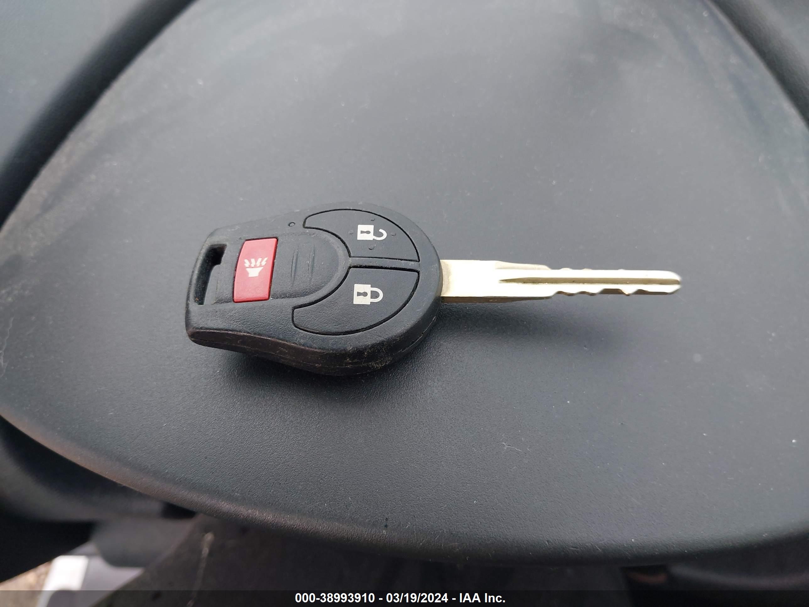 NISSAN ROGUE image 11