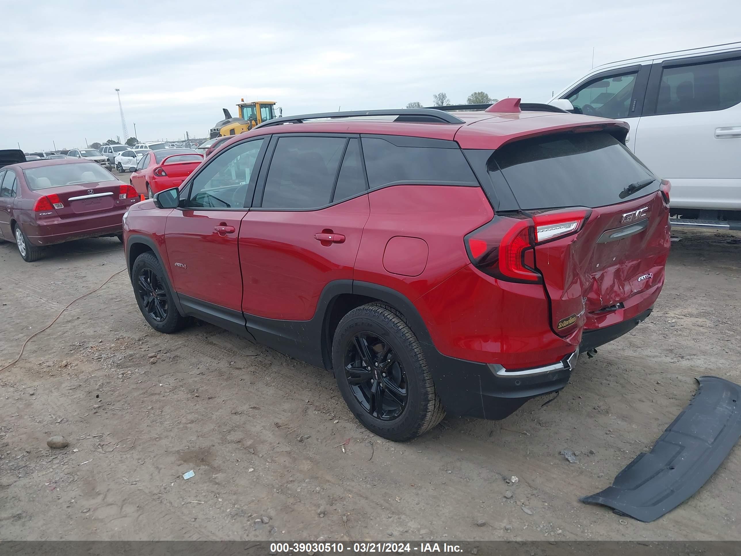 GMC TERRAIN image 3