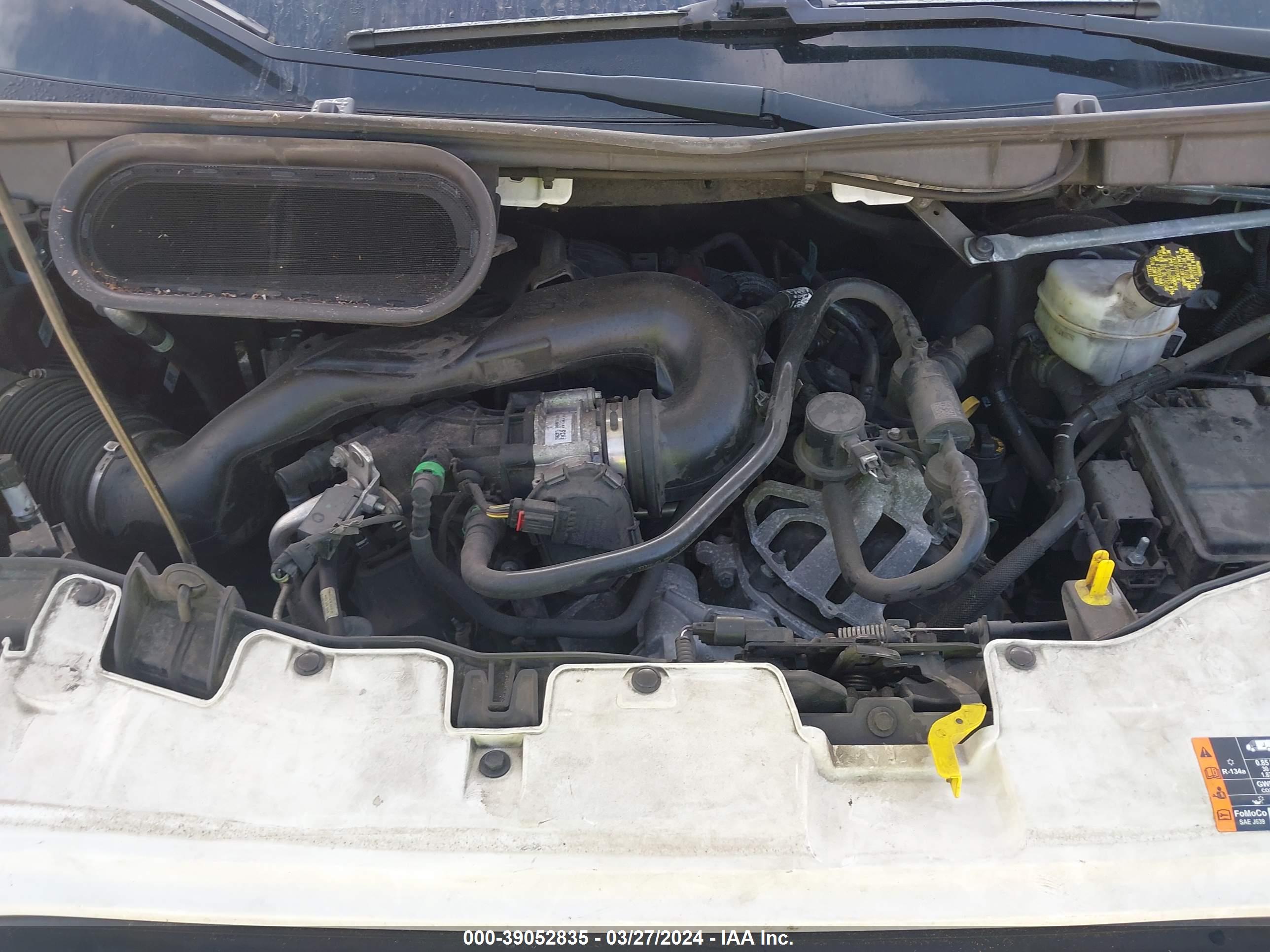 FORD TRANSIT-250 image 10