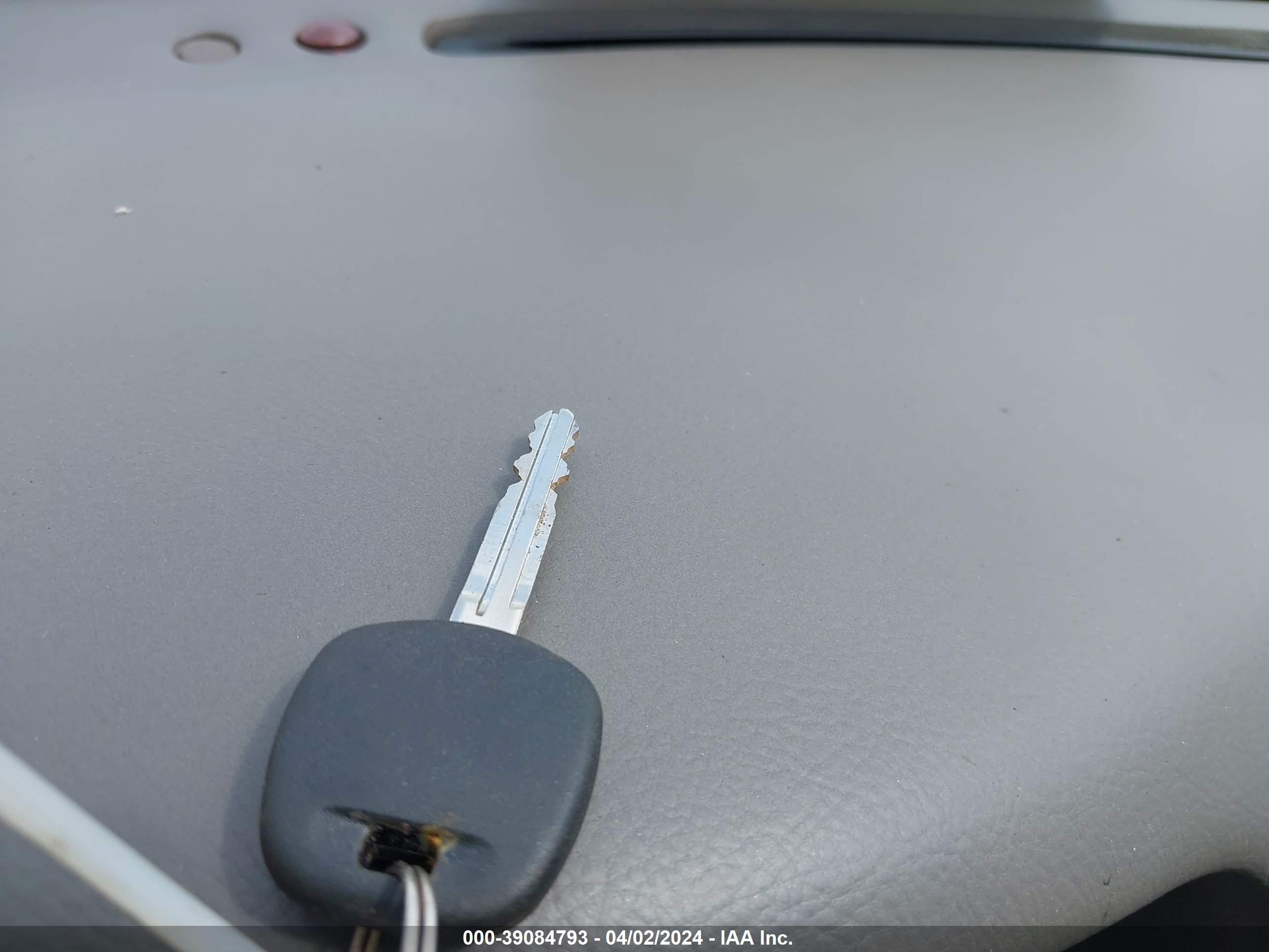 TOYOTA CAMRY image 11