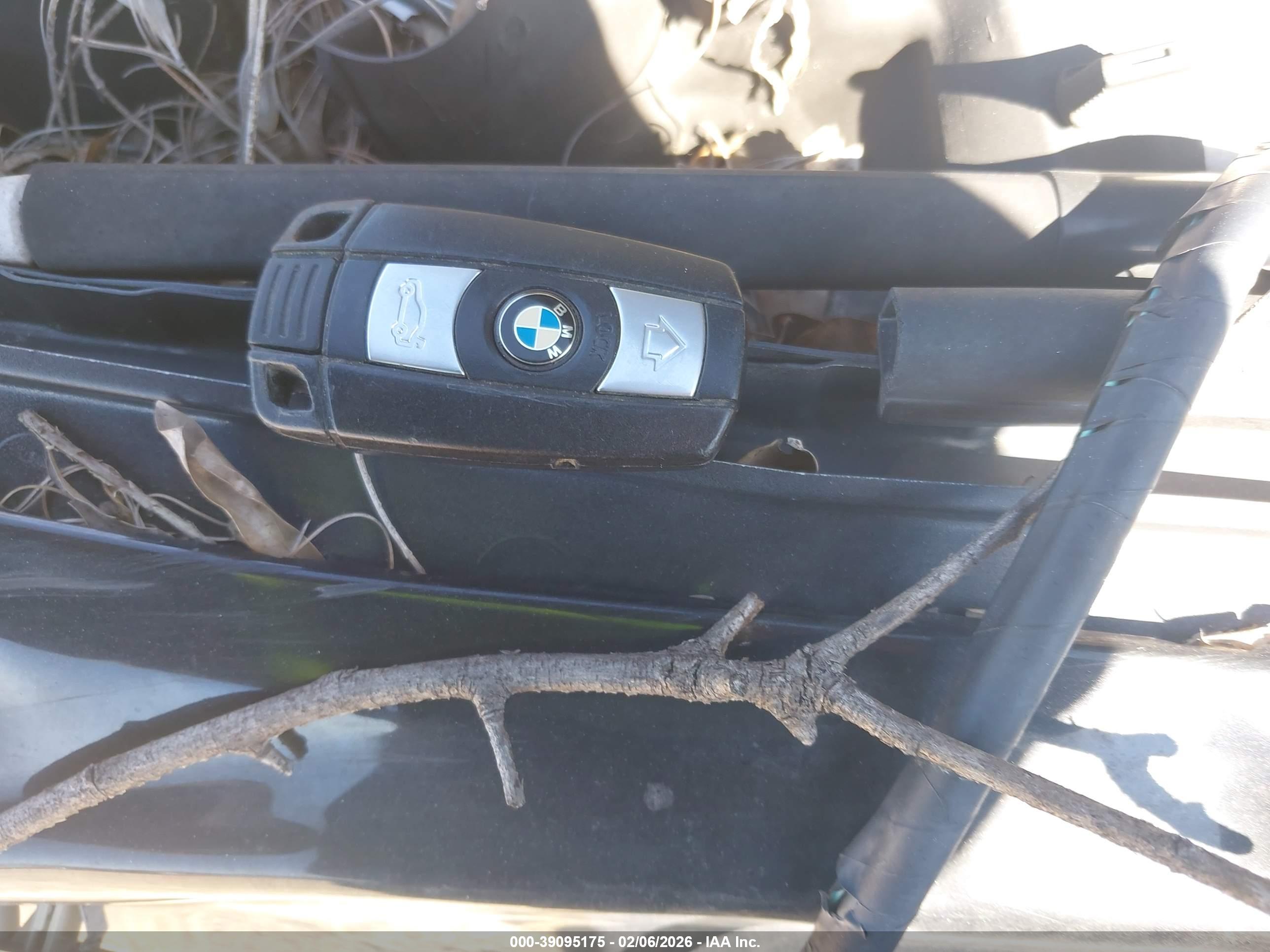 BMW 135I image 11