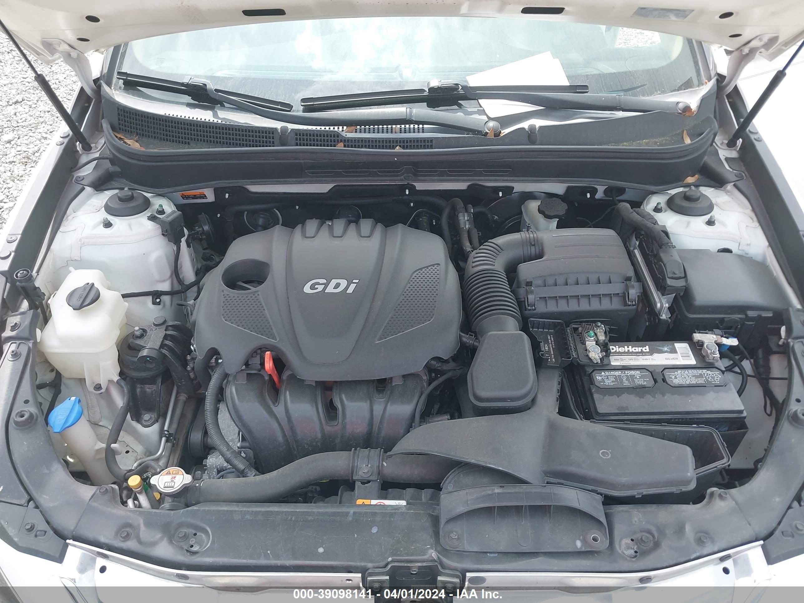 HYUNDAI SONATA image 10