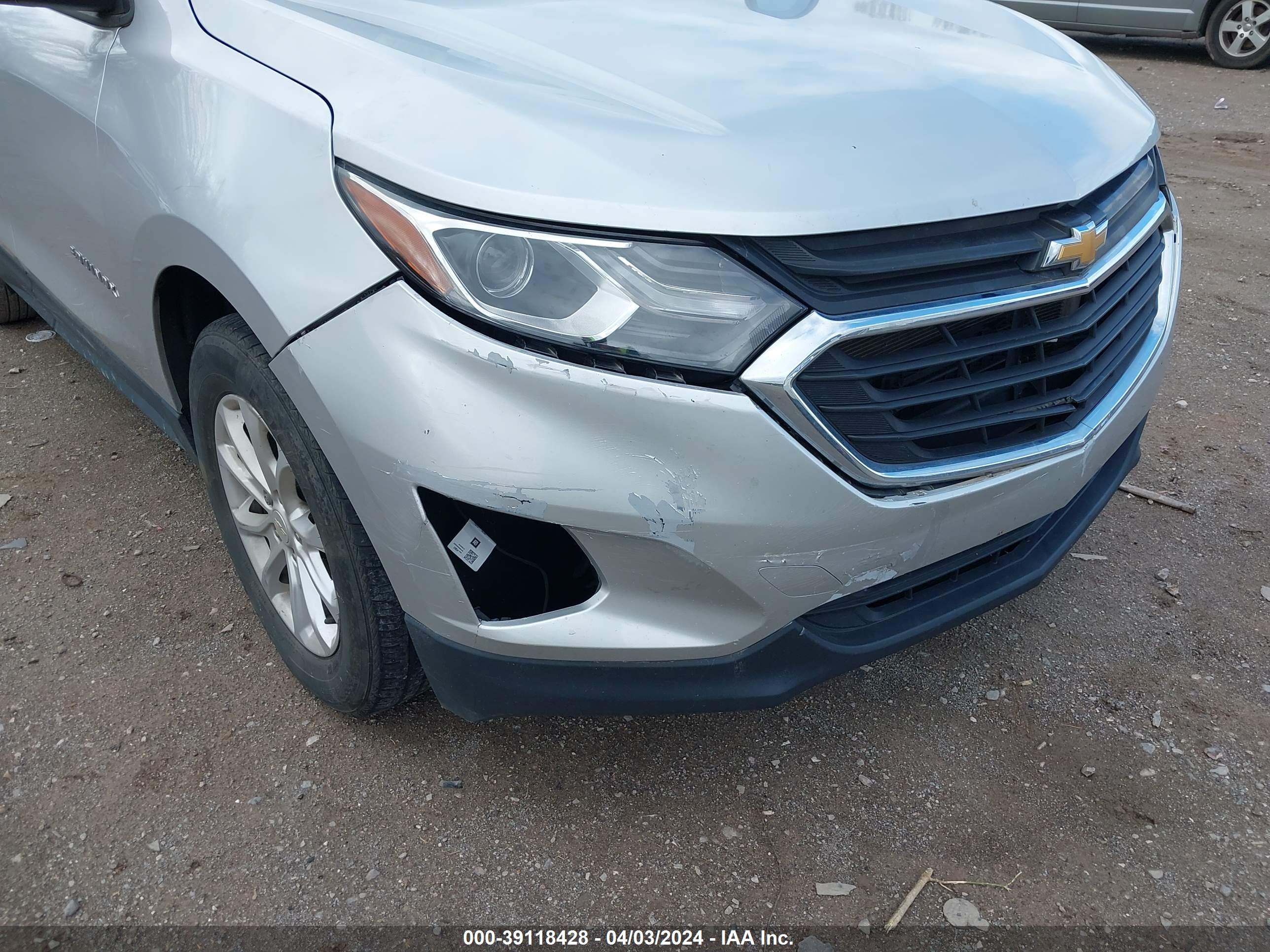 CHEVROLET EQUINOX image 6