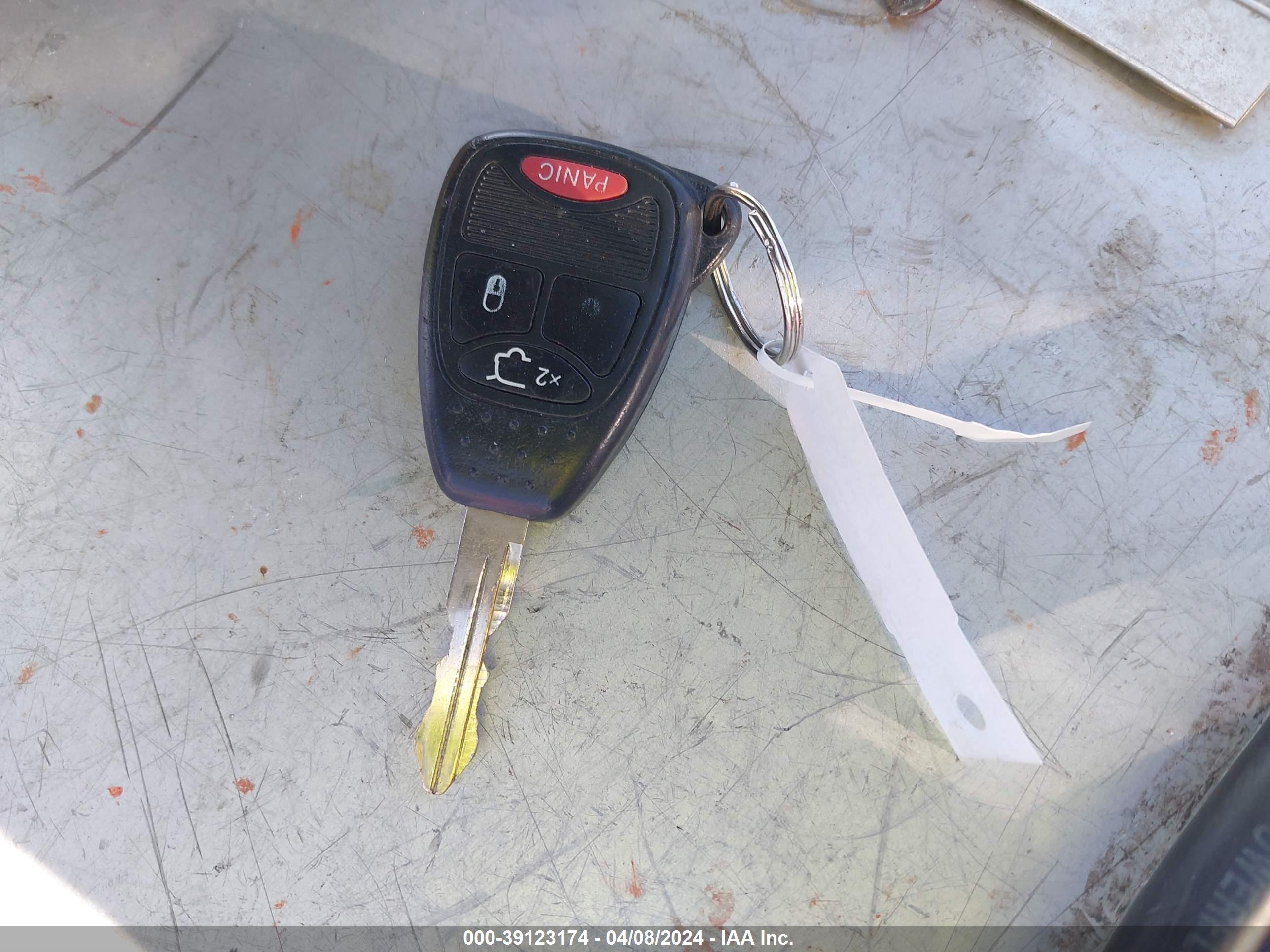 JEEP LIBERTY image 11