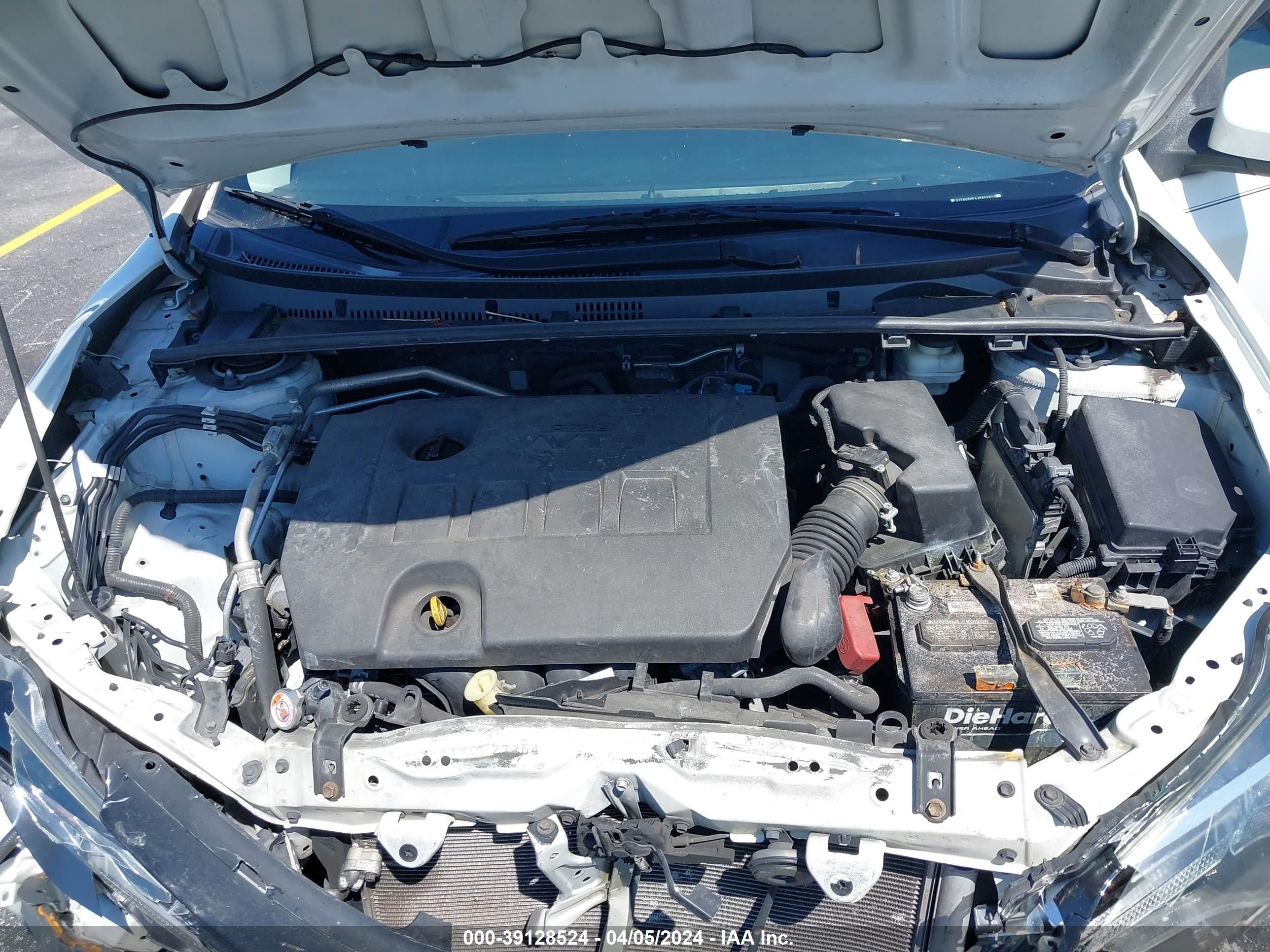 TOYOTA COROLLA image 10