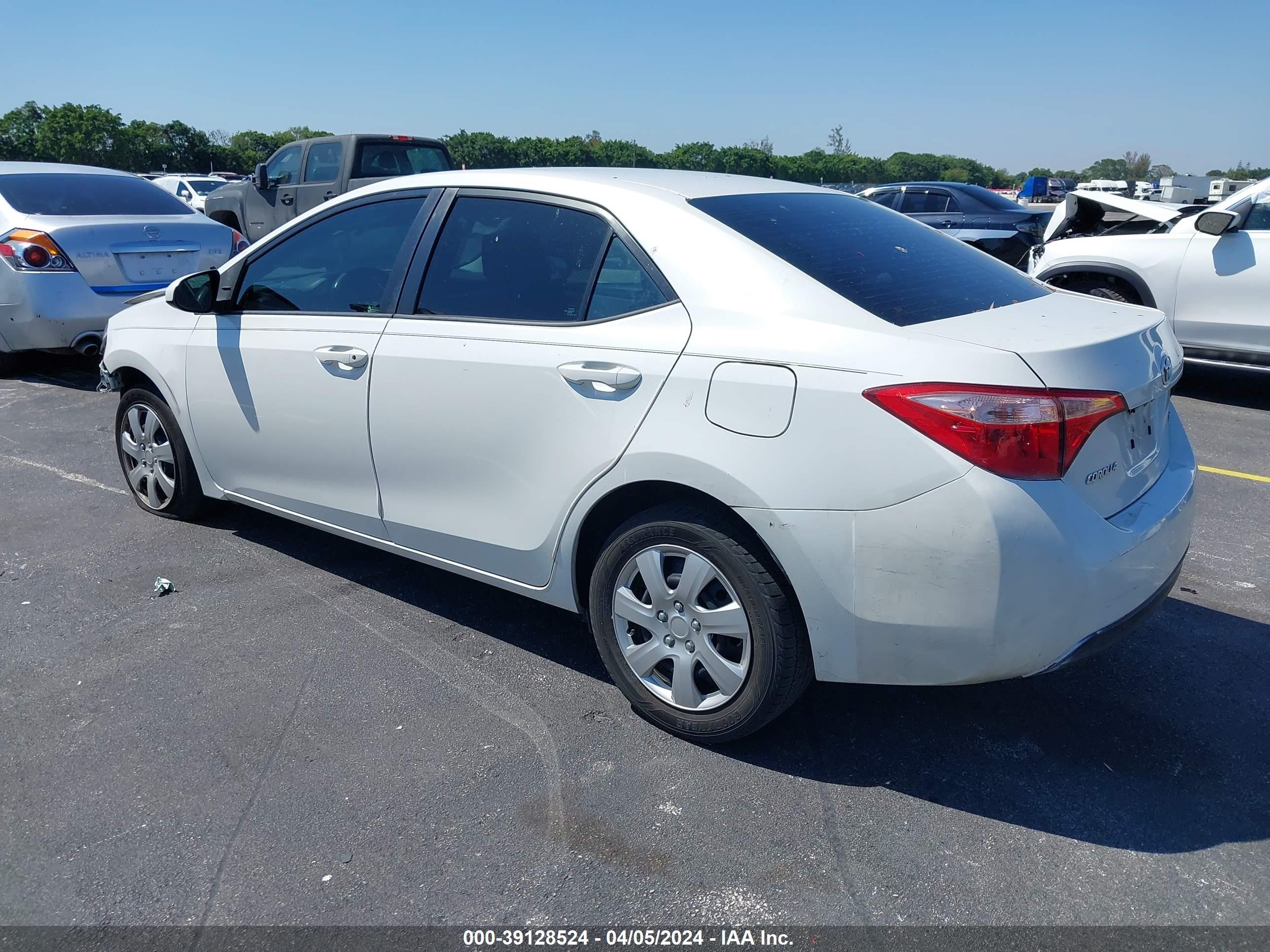 TOYOTA COROLLA image 3