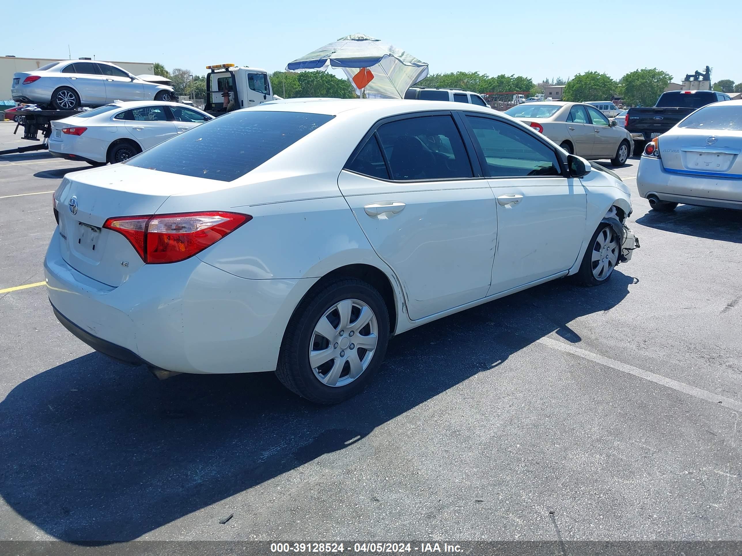 TOYOTA COROLLA image 4