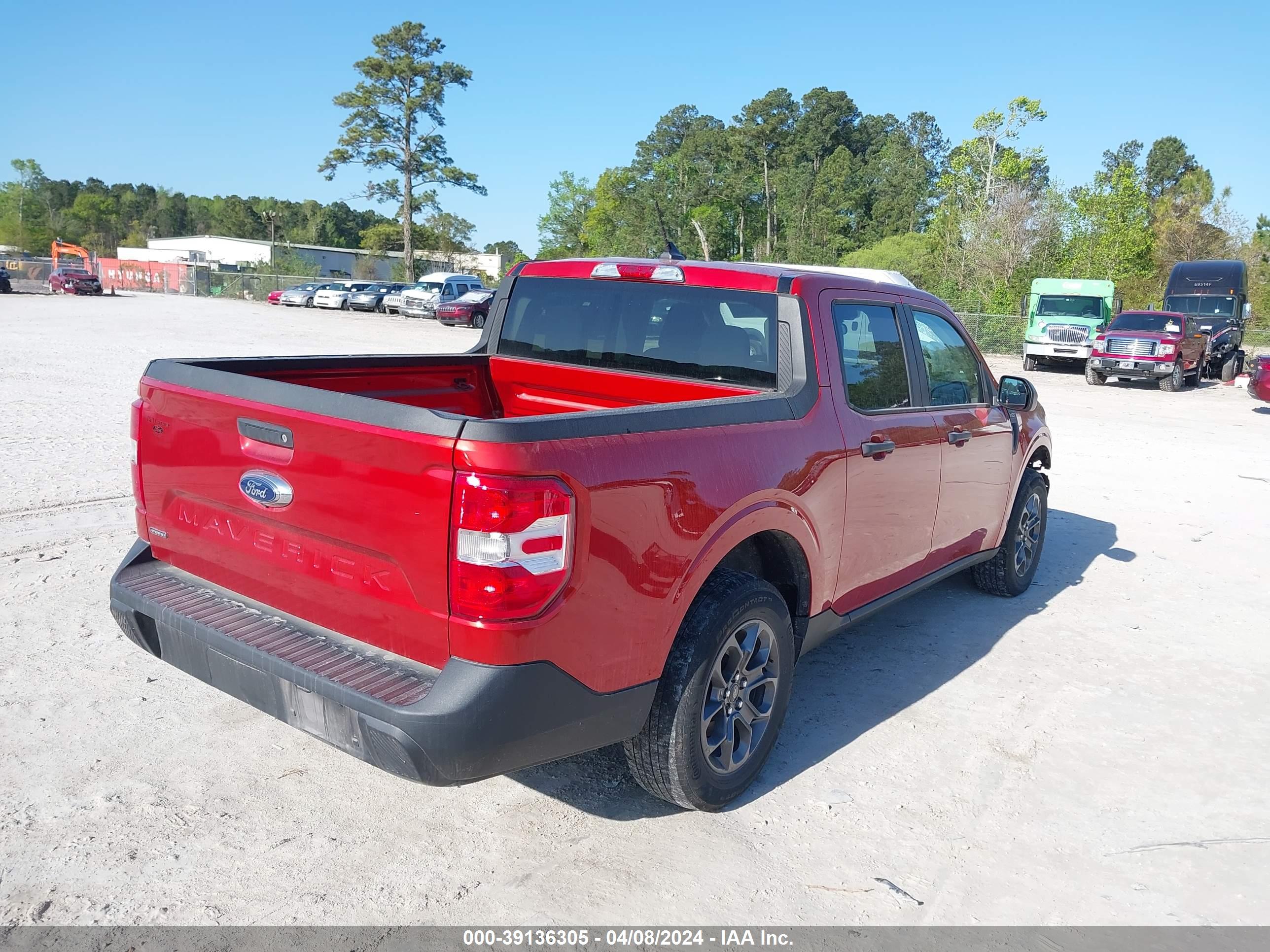 FORD MAVERICK image 4