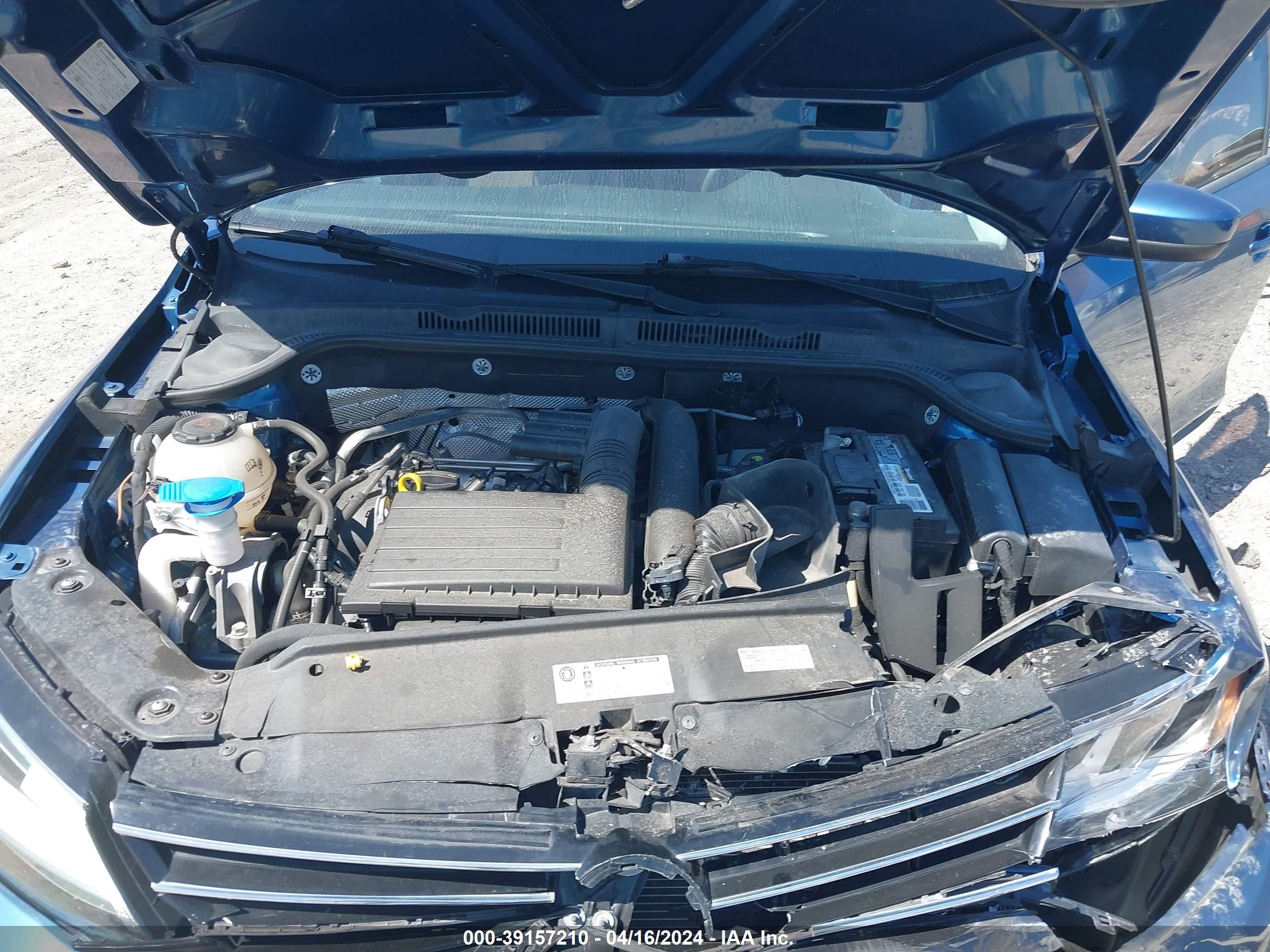 VOLKSWAGEN JETTA image 10
