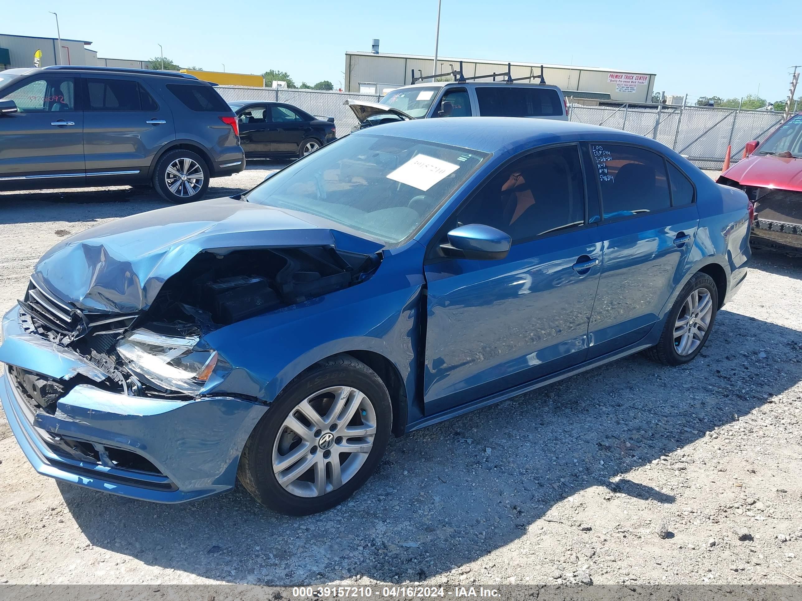 VOLKSWAGEN JETTA image 2