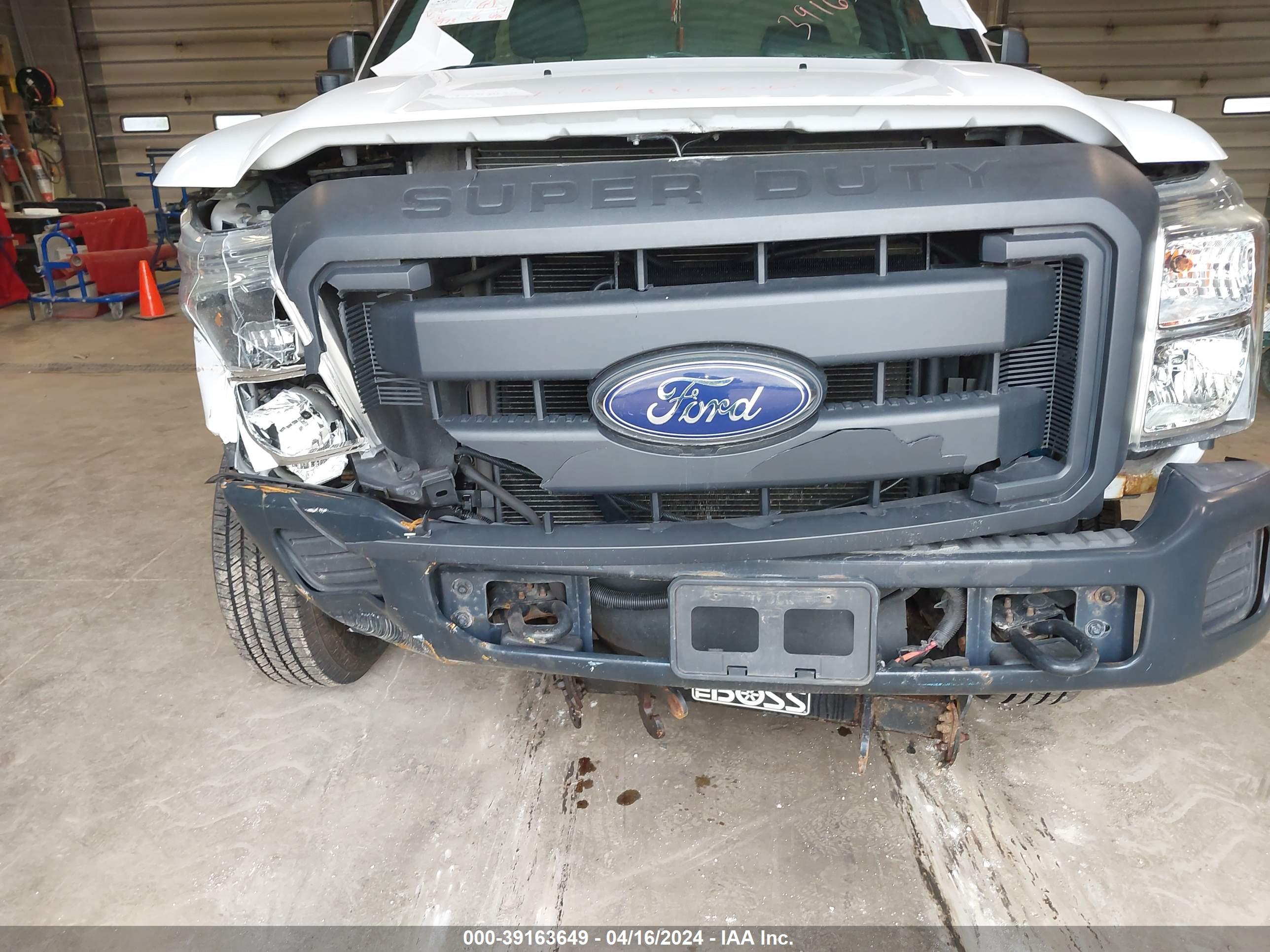 FORD F-250 image 6