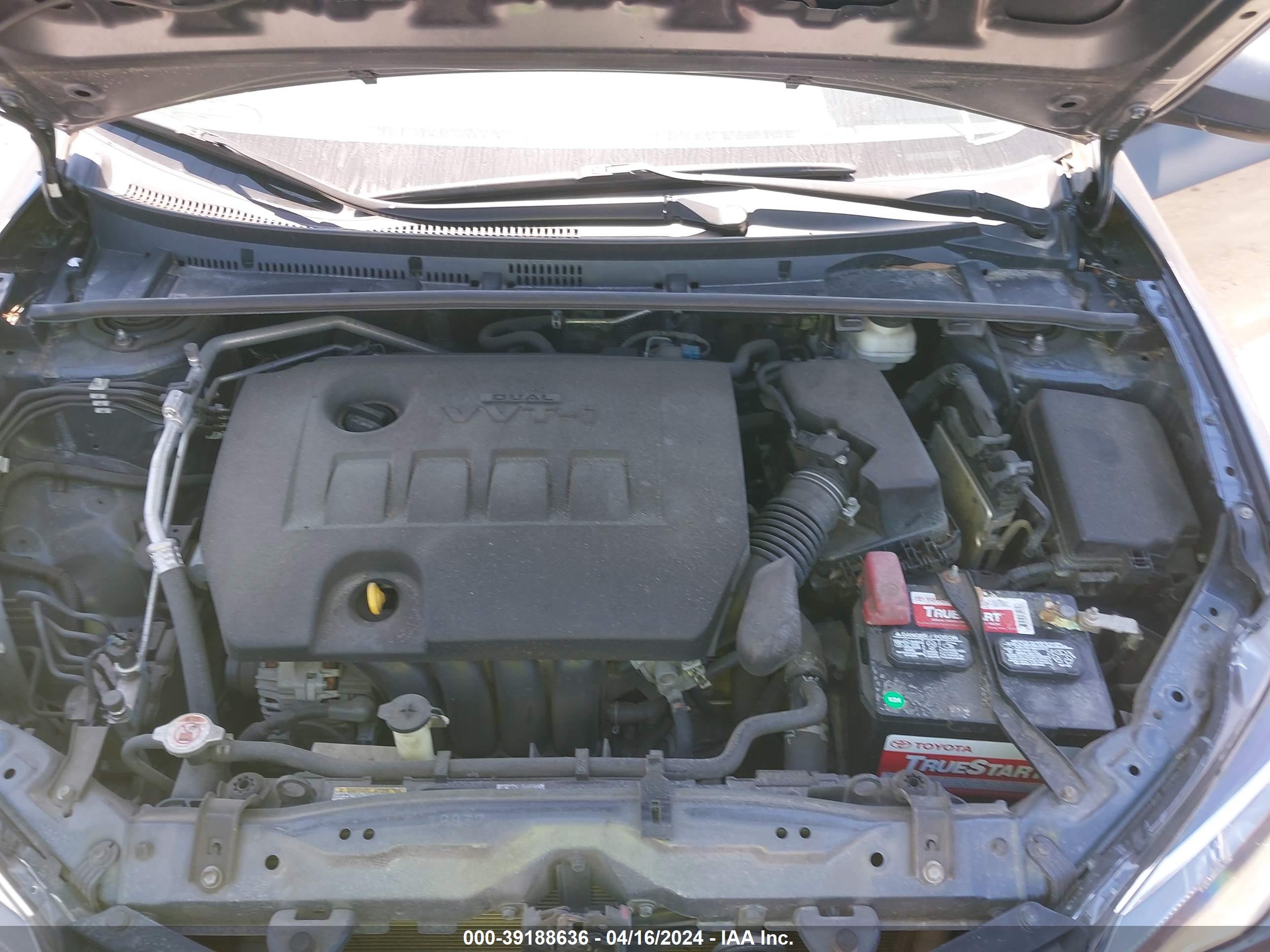 TOYOTA COROLLA image 10