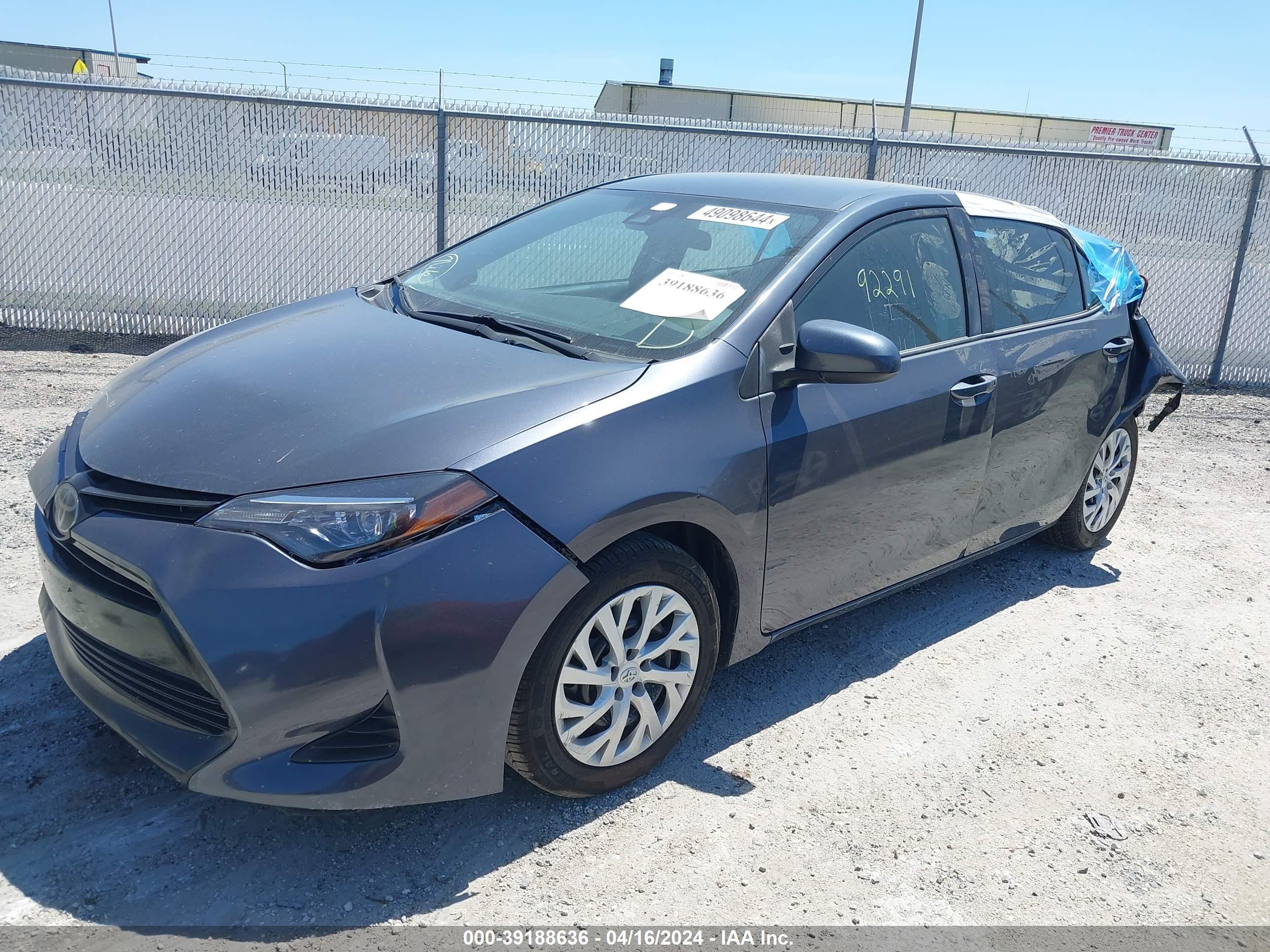 TOYOTA COROLLA image 2