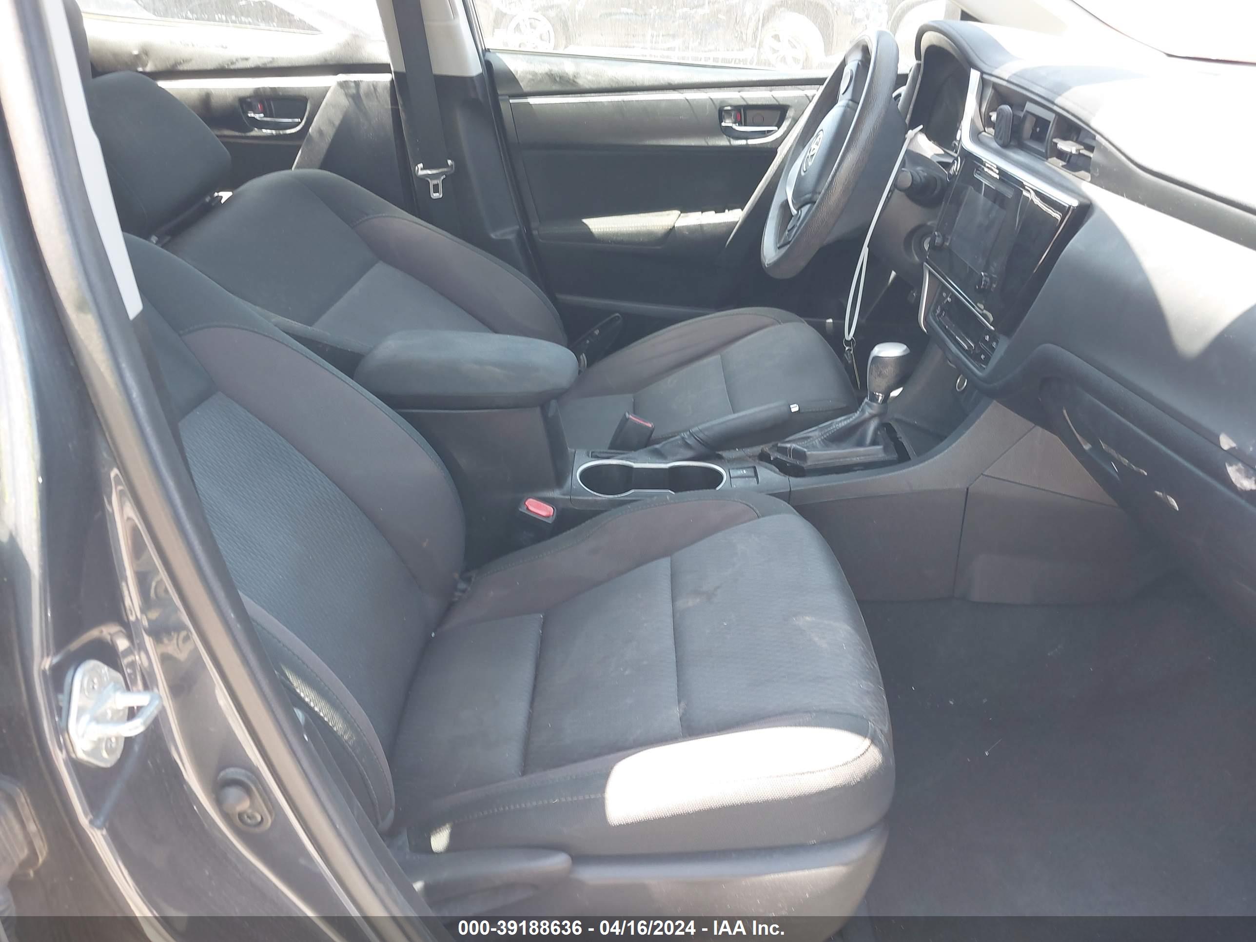 TOYOTA COROLLA image 5