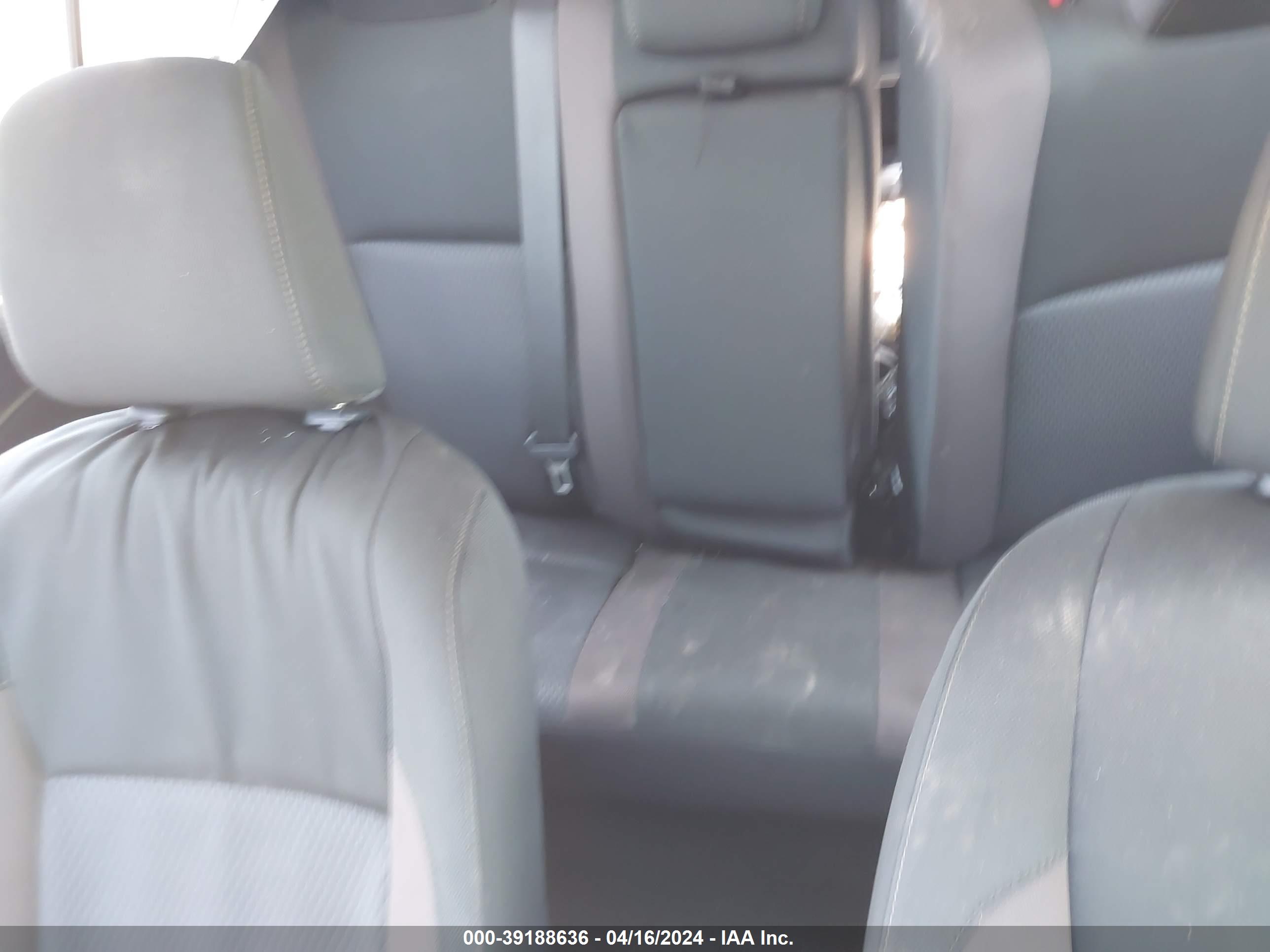 TOYOTA COROLLA image 8