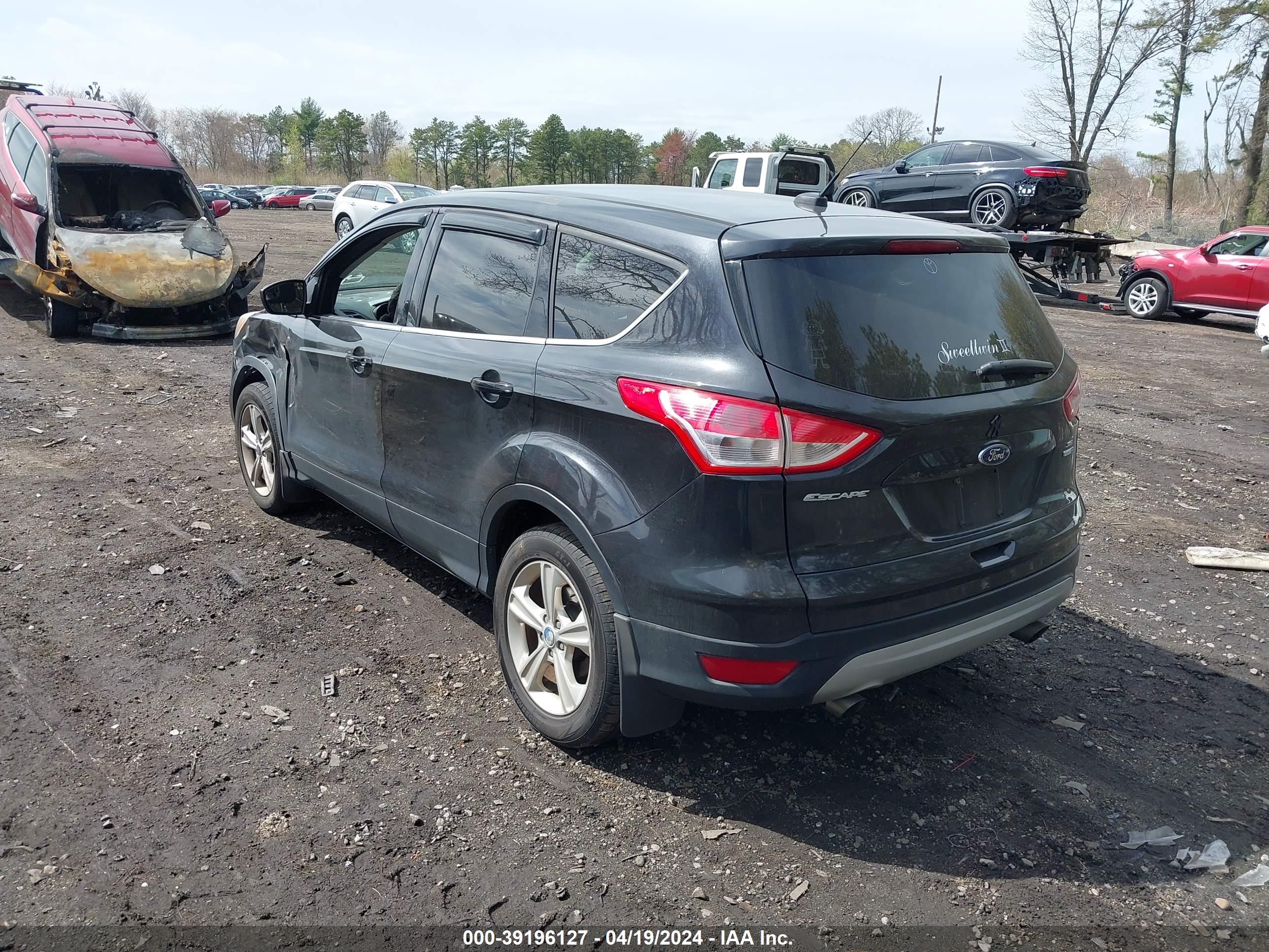 FORD ESCAPE image 3