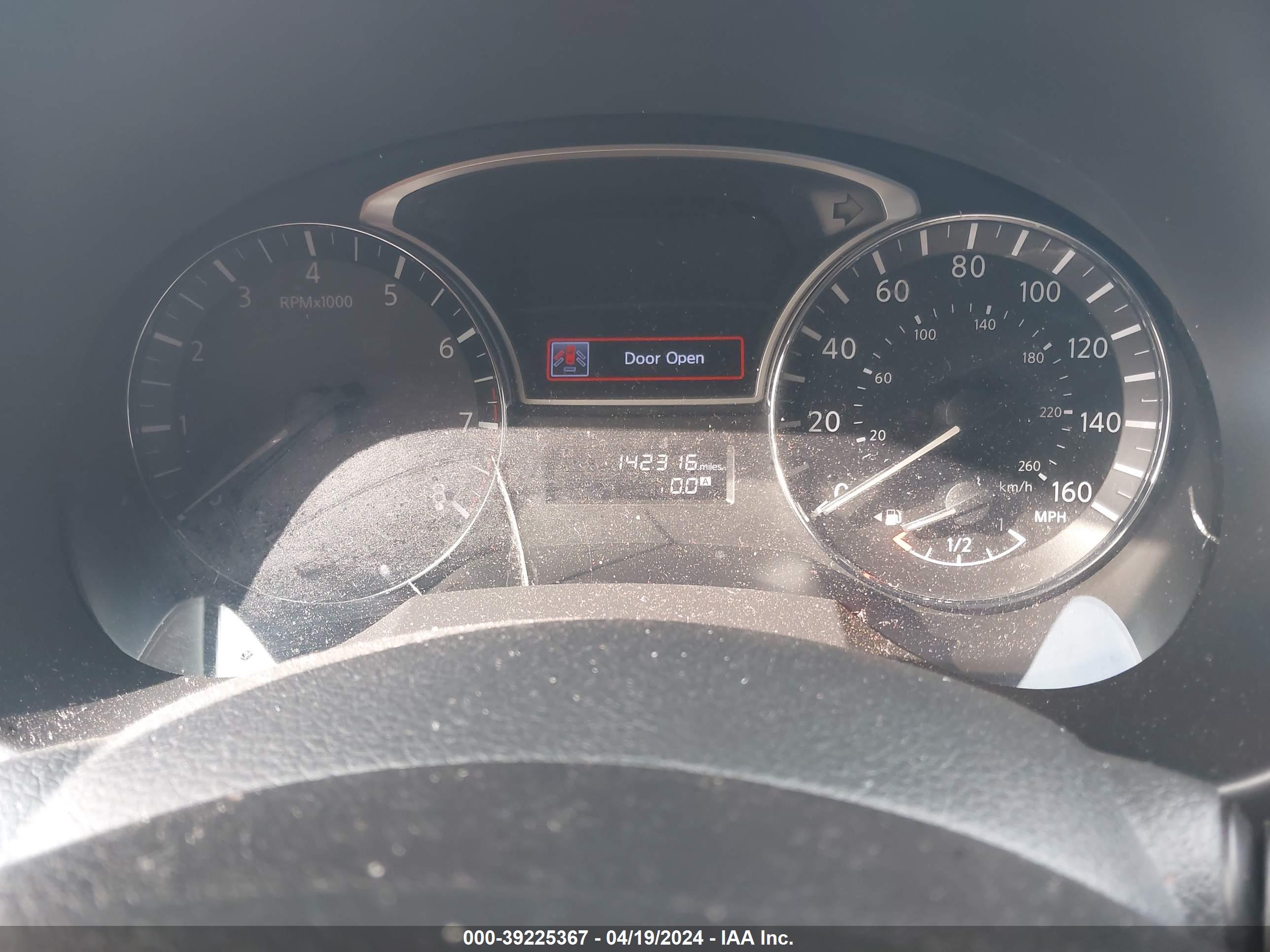 NISSAN ALTIMA image 7