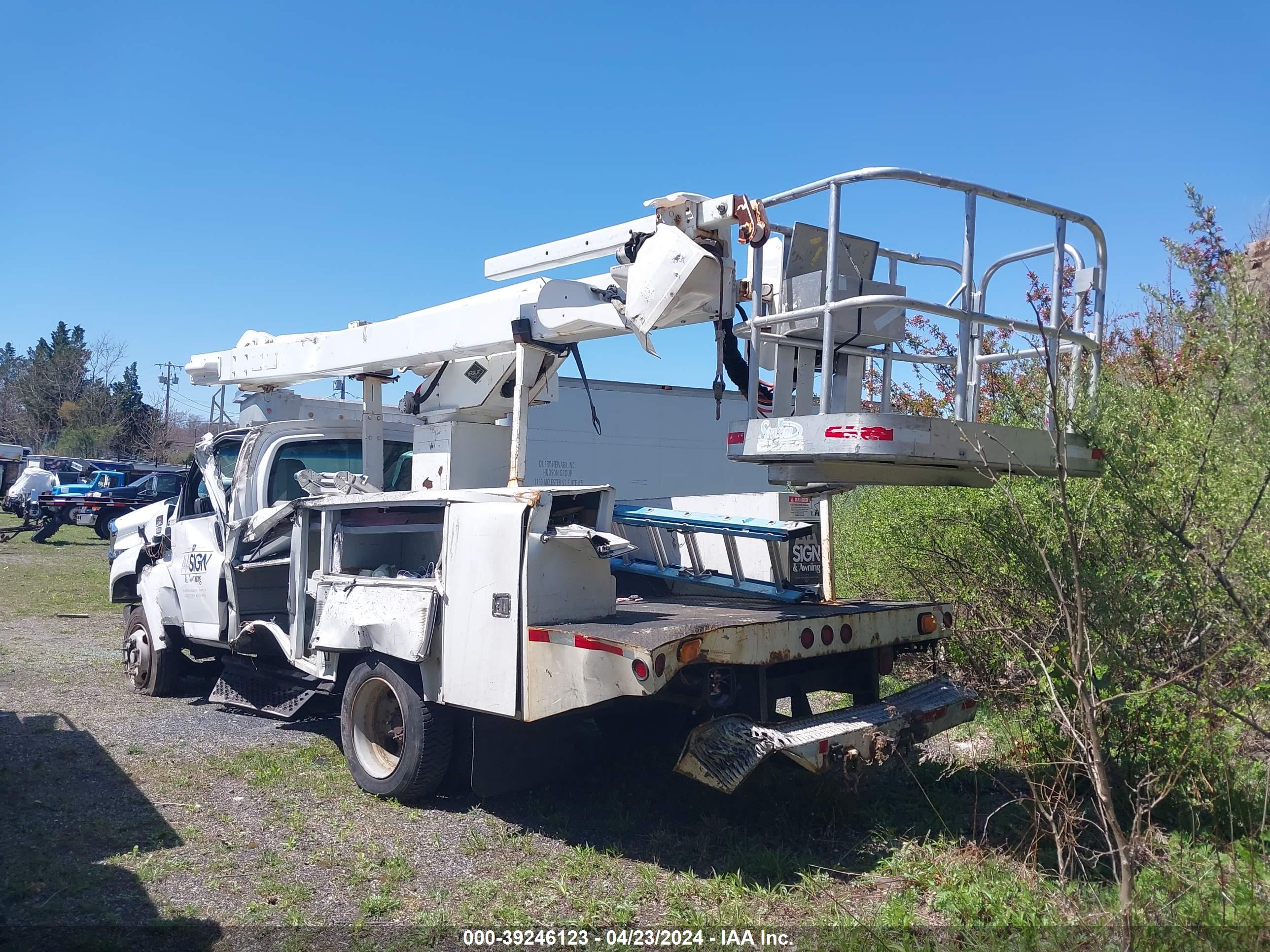 GMC C5500 image 3