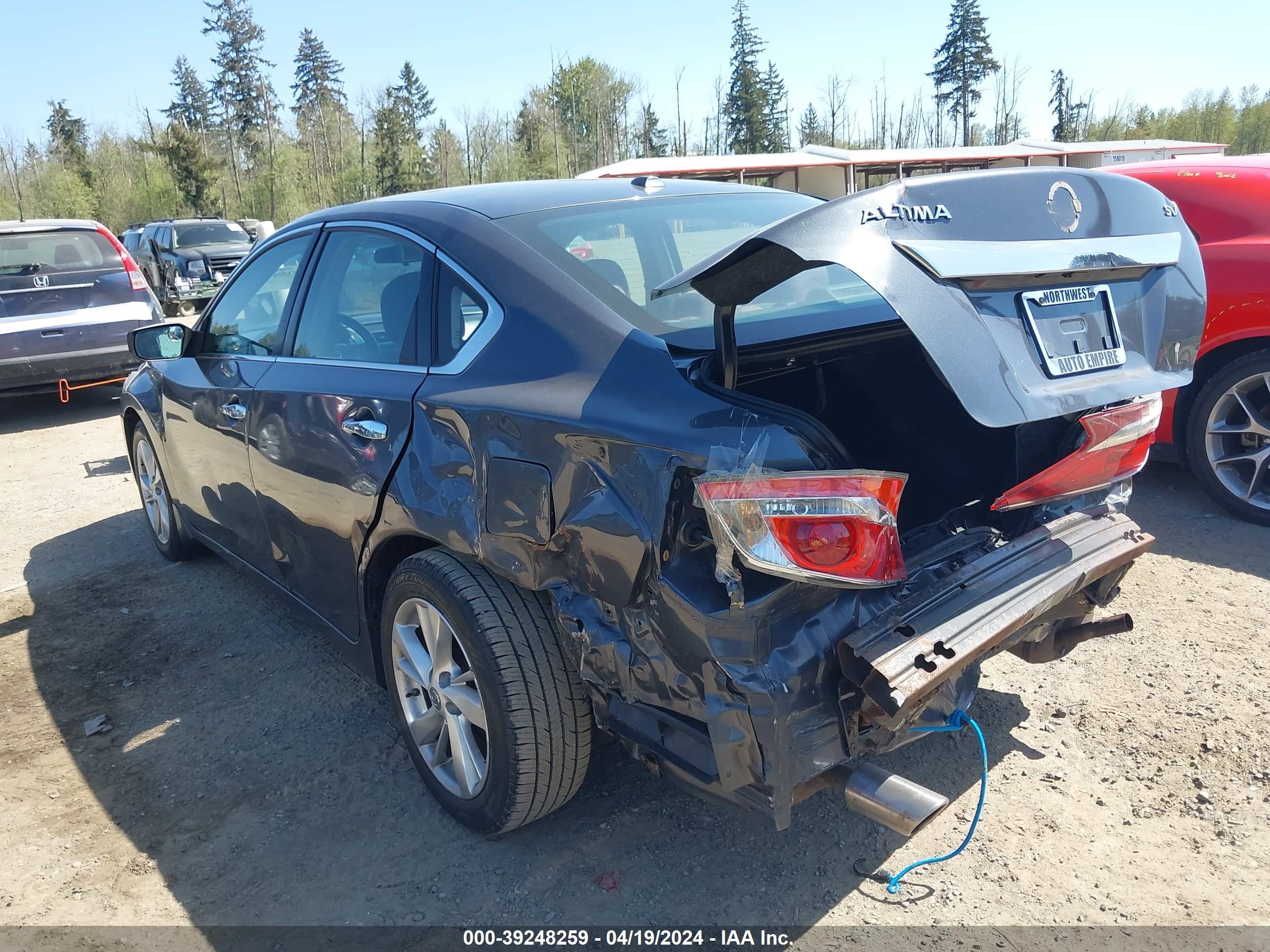 NISSAN ALTIMA image 3