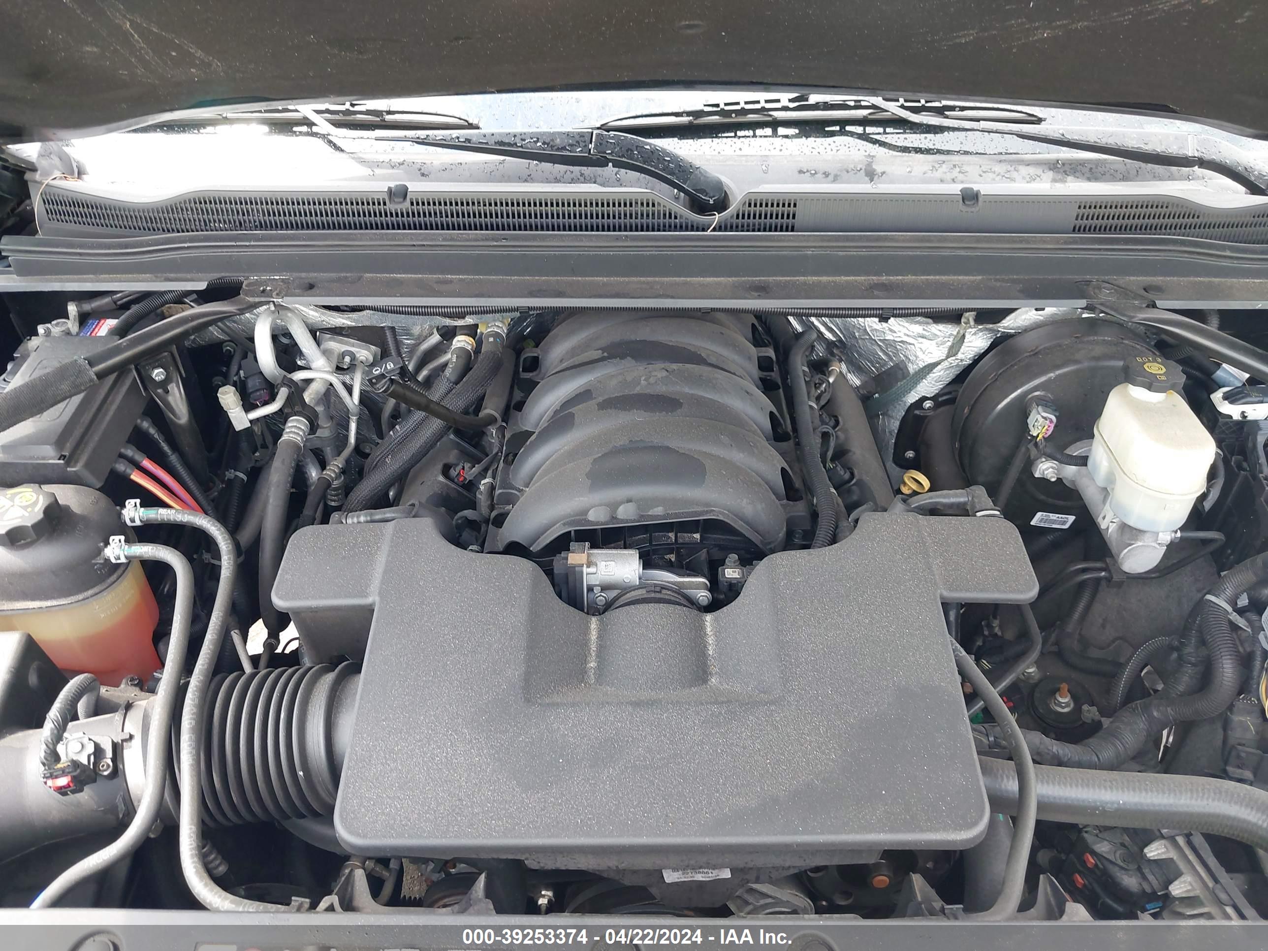 CHEVROLET TAHOE image 10