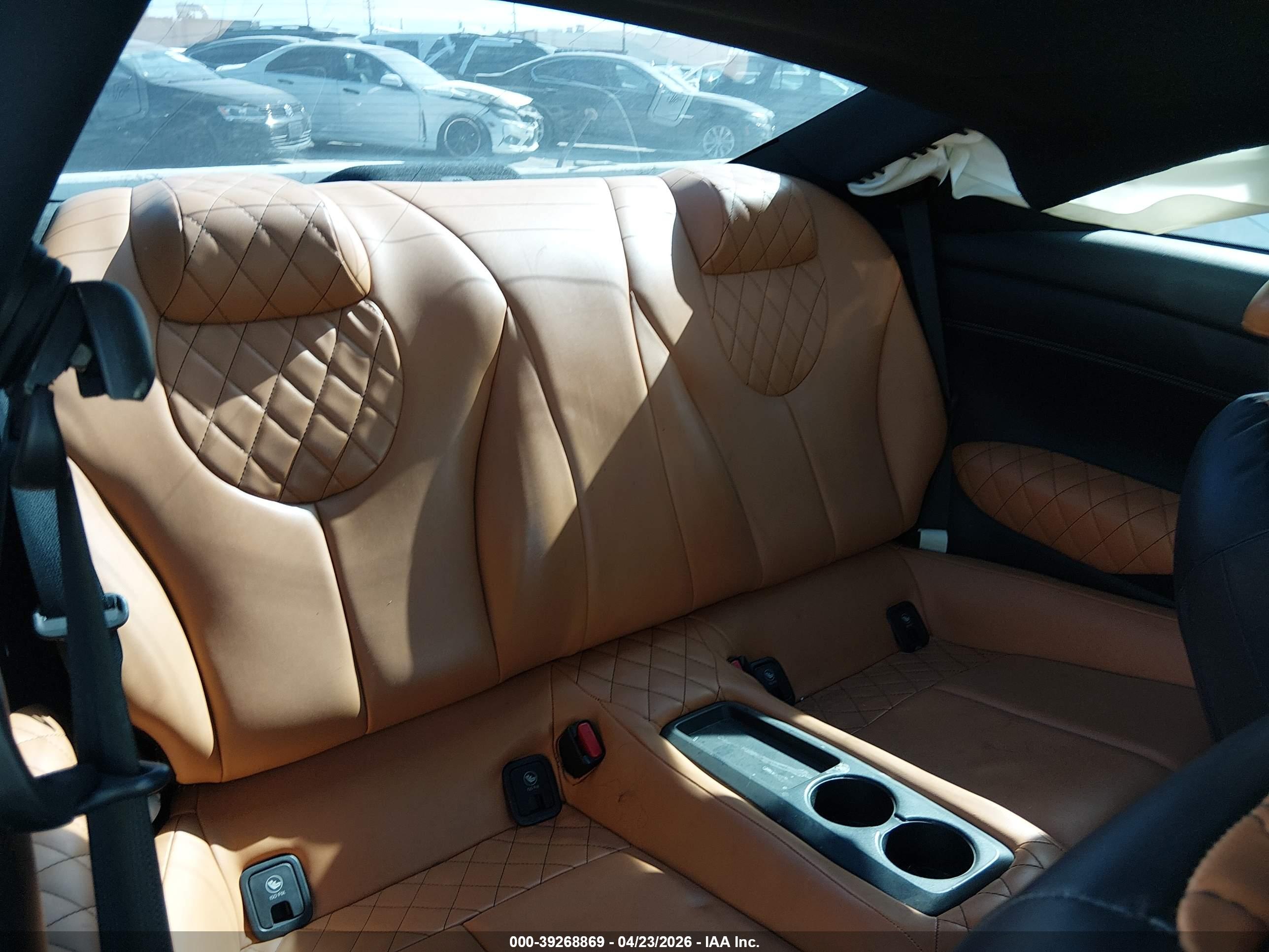 INFINITI Q60 image 8