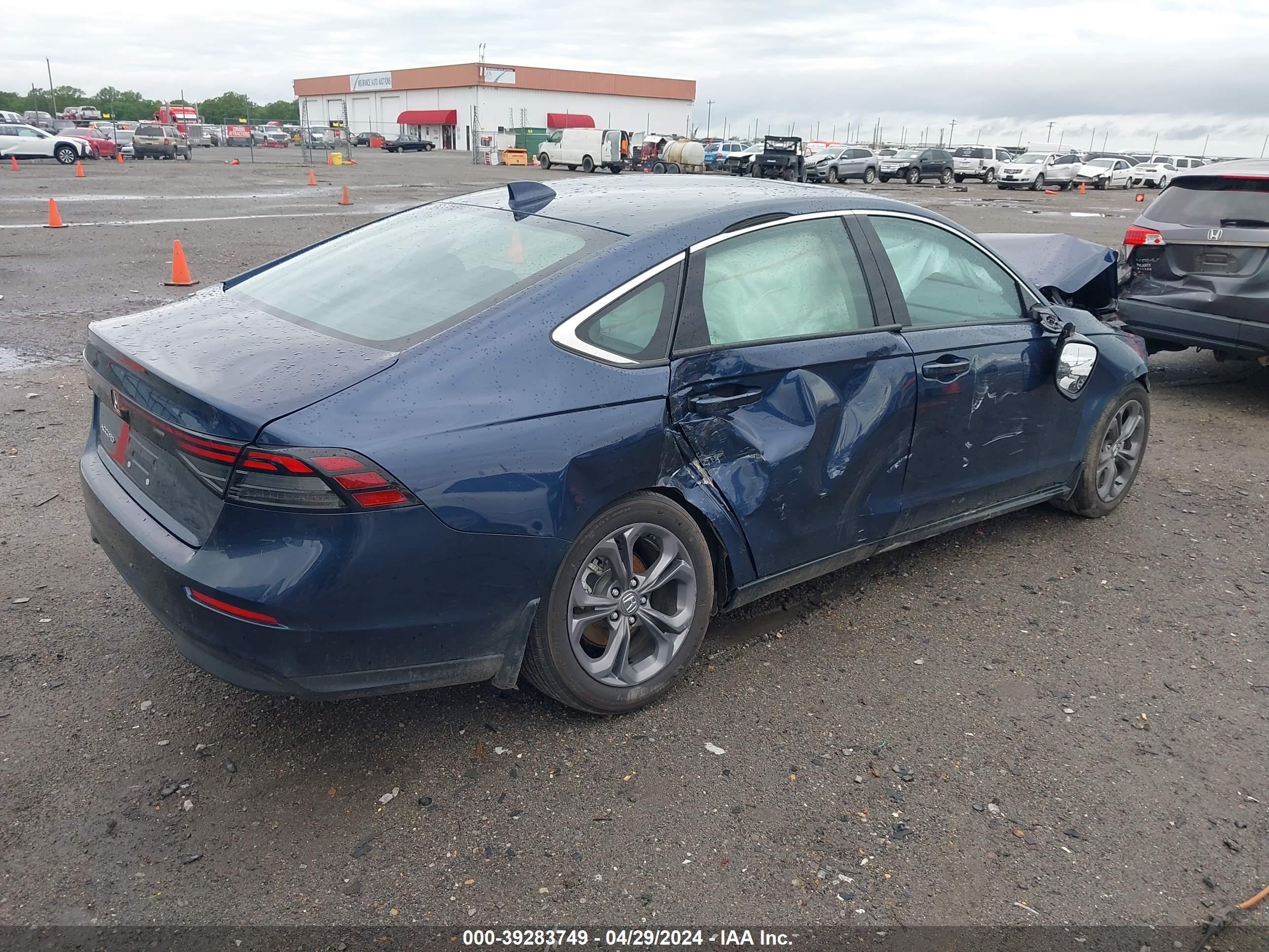 HONDA ACCORD image 4