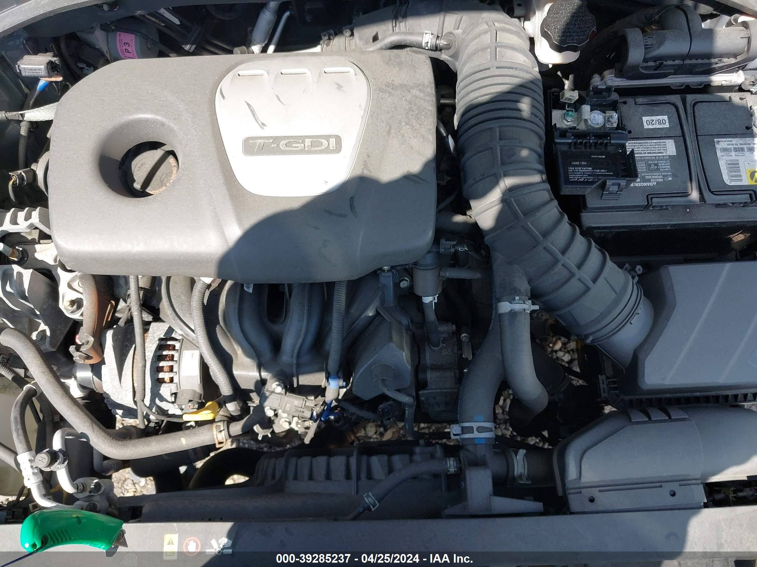 HYUNDAI ELANTRA image 10