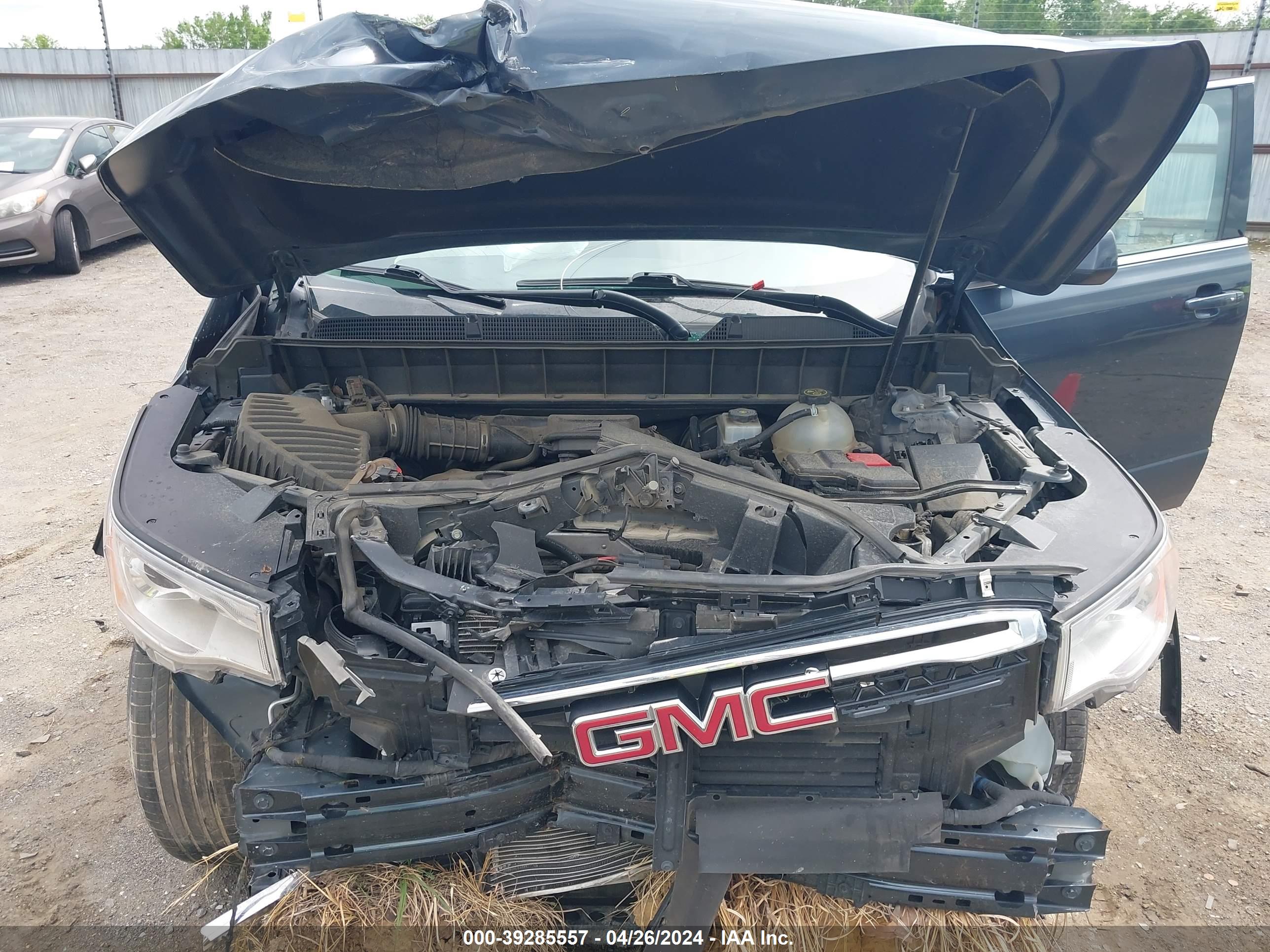 GMC ACADIA image 10
