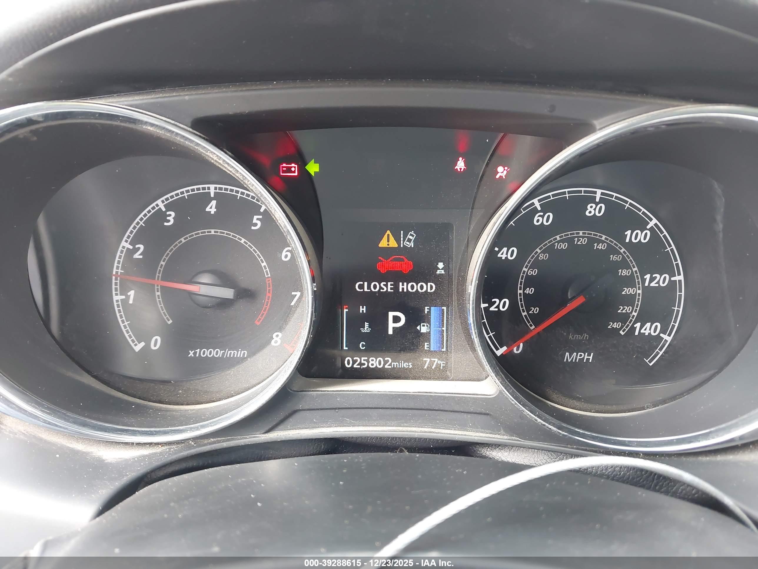 MITSUBISHI OUTLANDER image 7