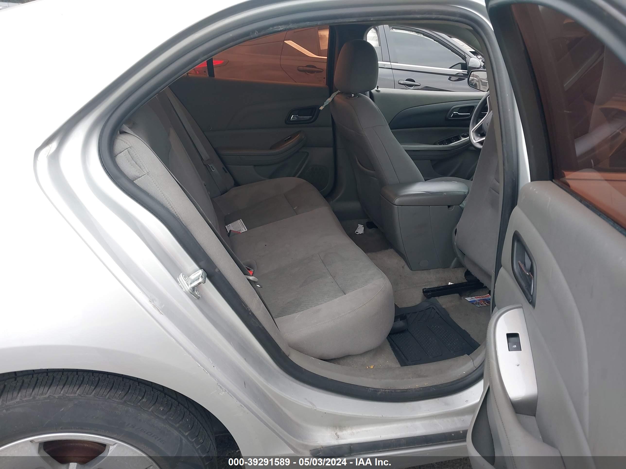 CHEVROLET MALIBU image 8