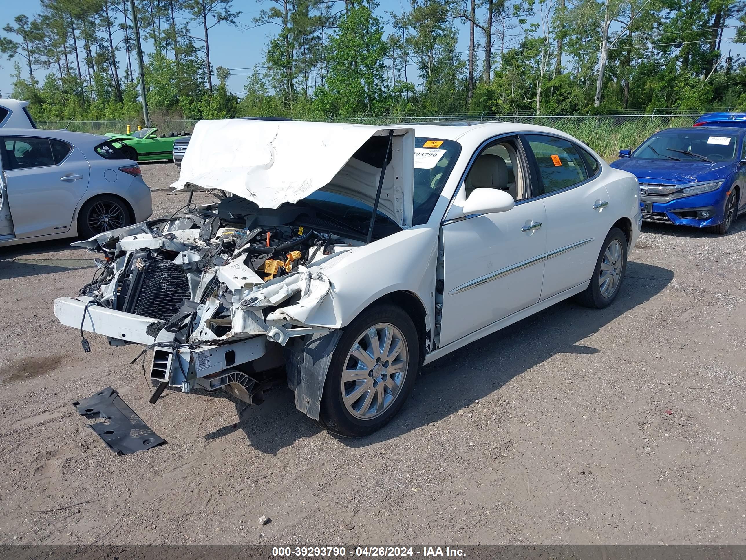 BUICK LACROSSE image 2