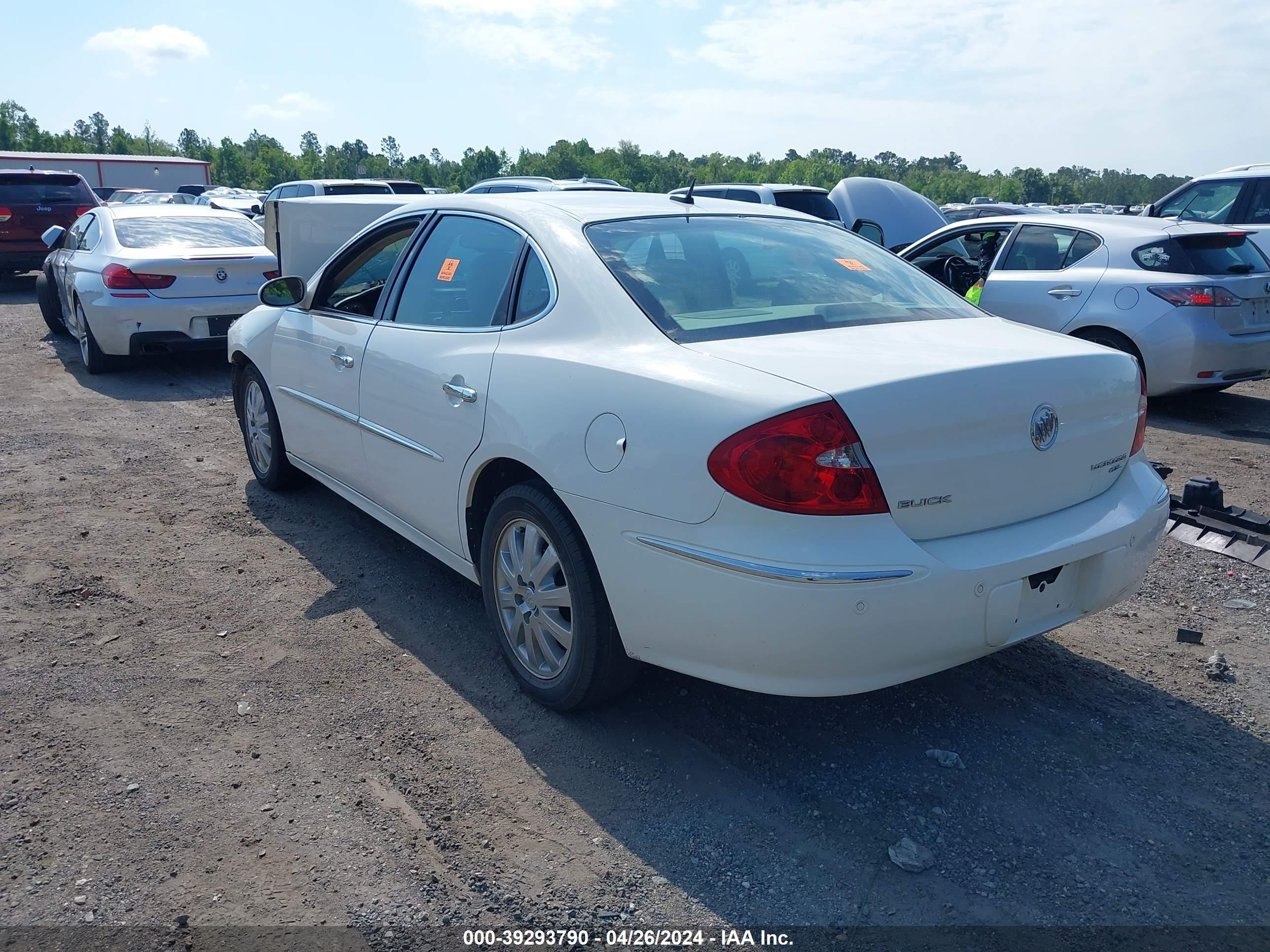 BUICK LACROSSE image 3