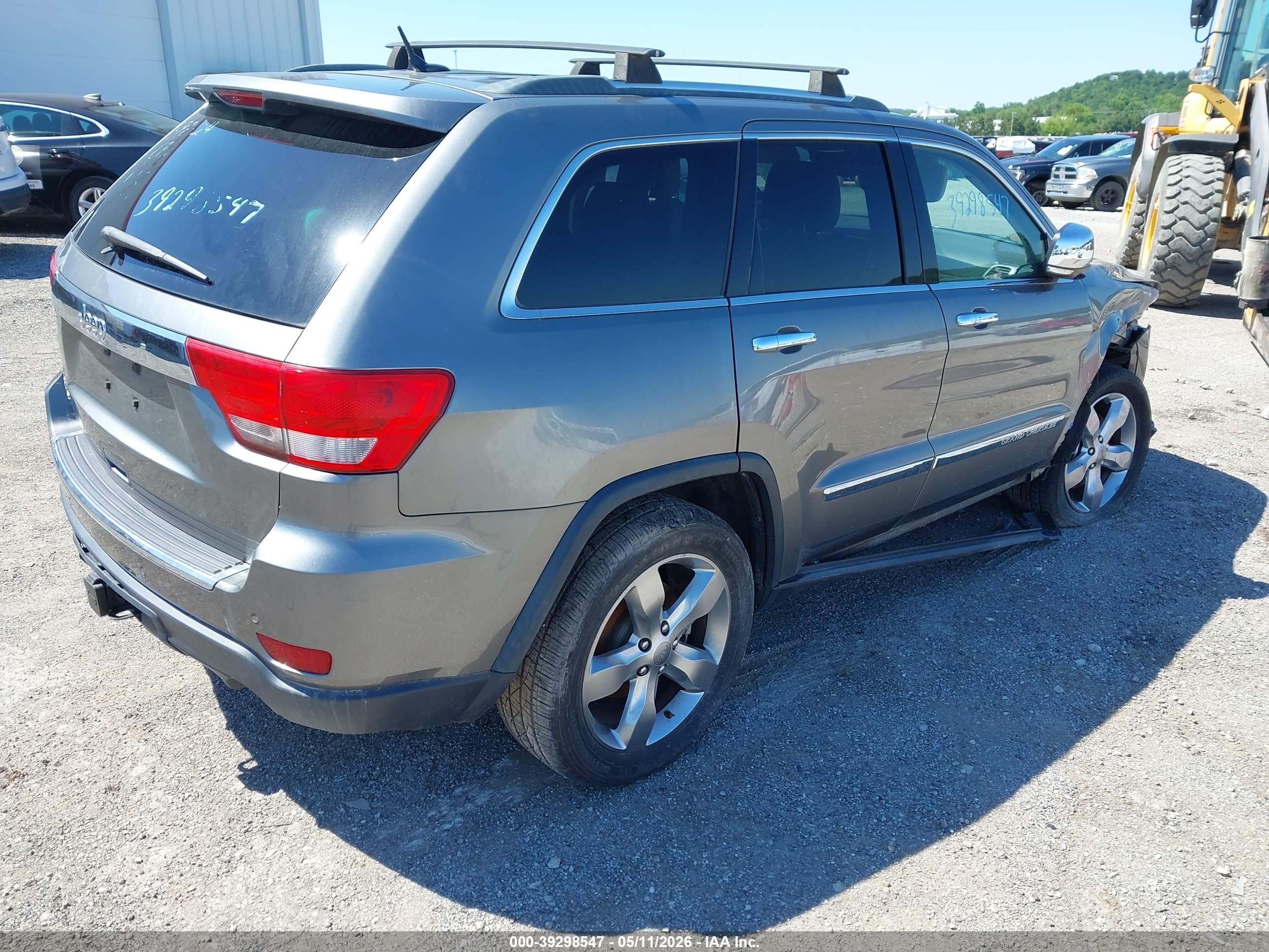 JEEP GRAND image 4