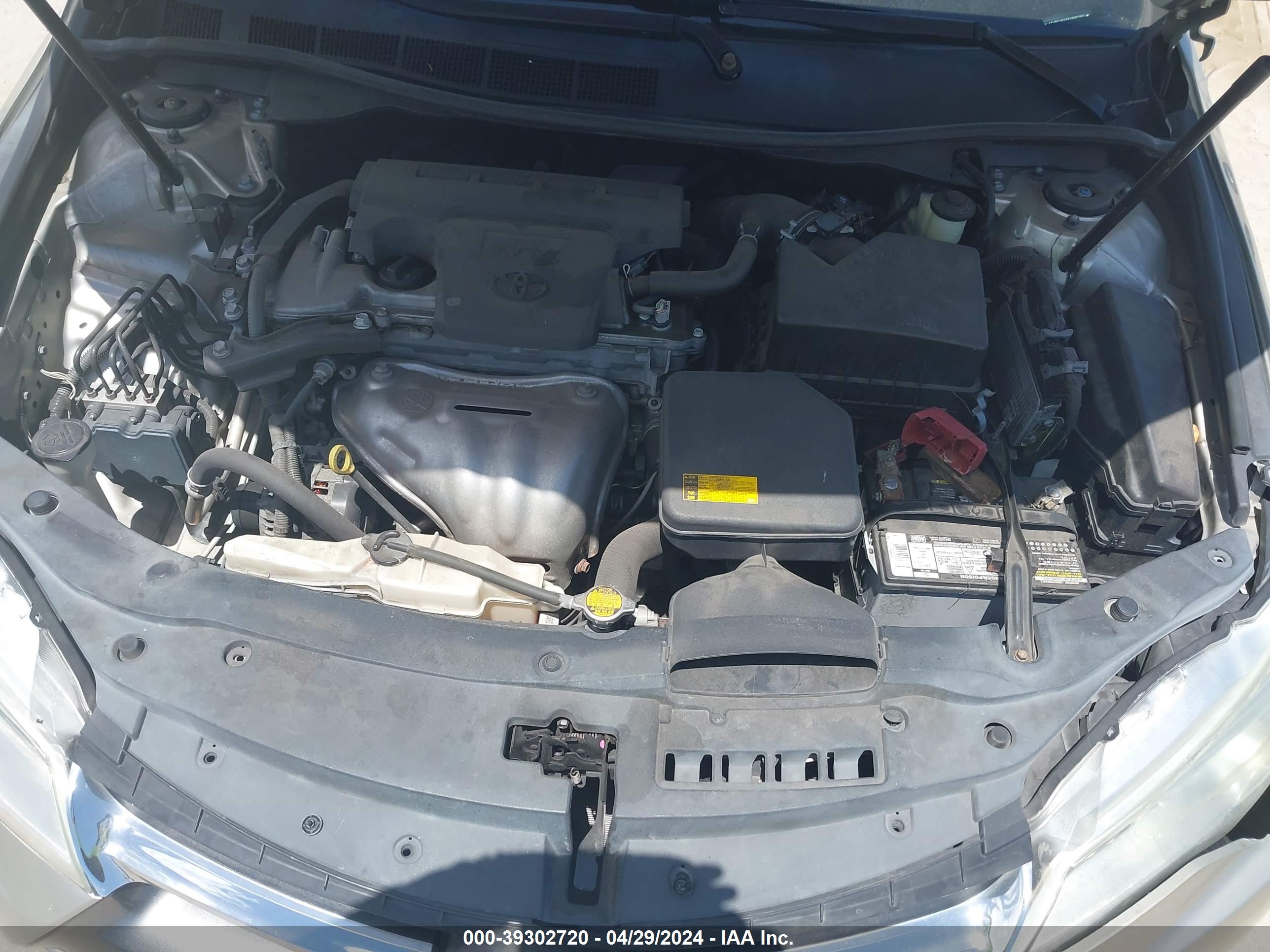 TOYOTA CAMRY image 10