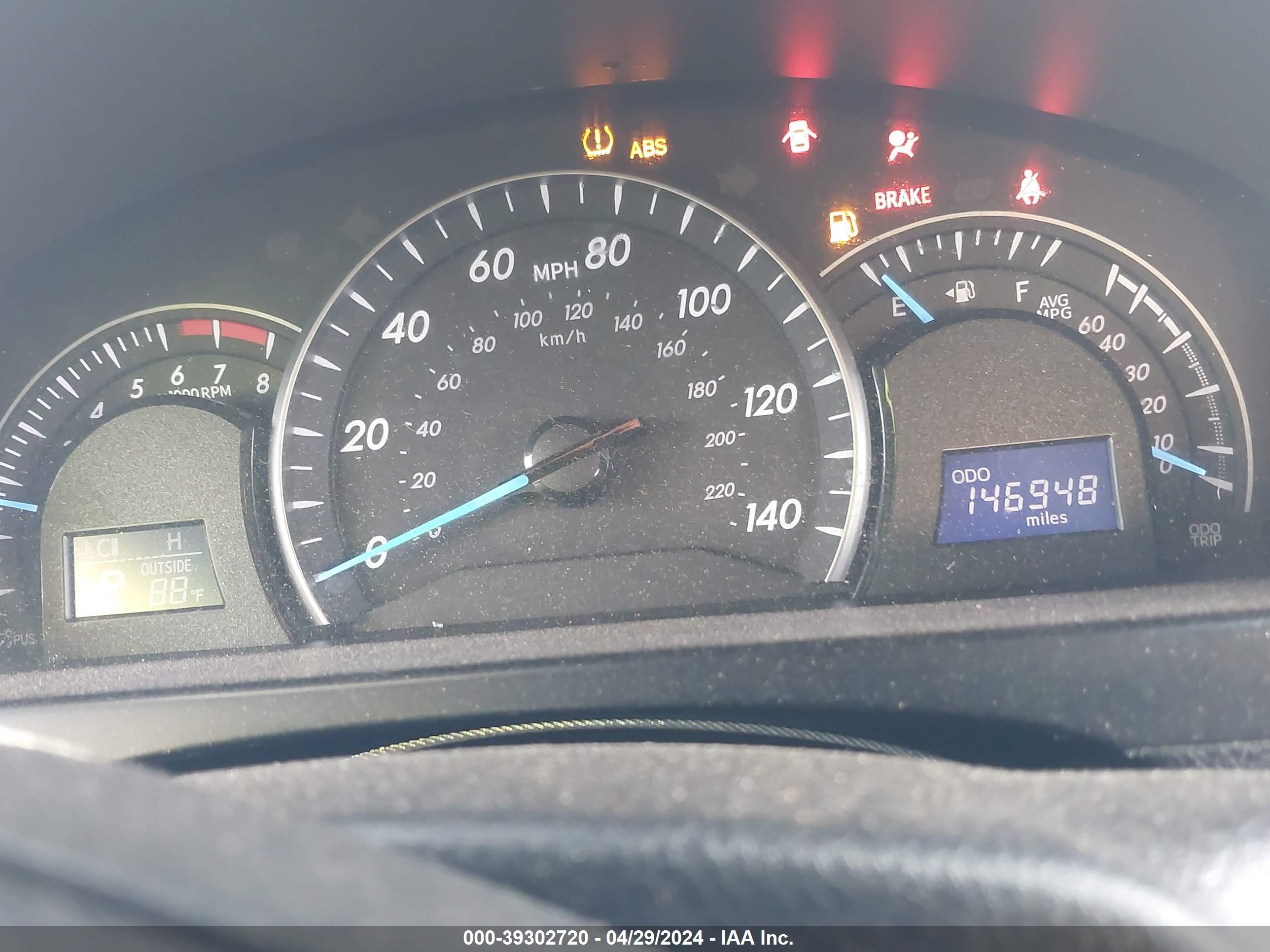 TOYOTA CAMRY image 7