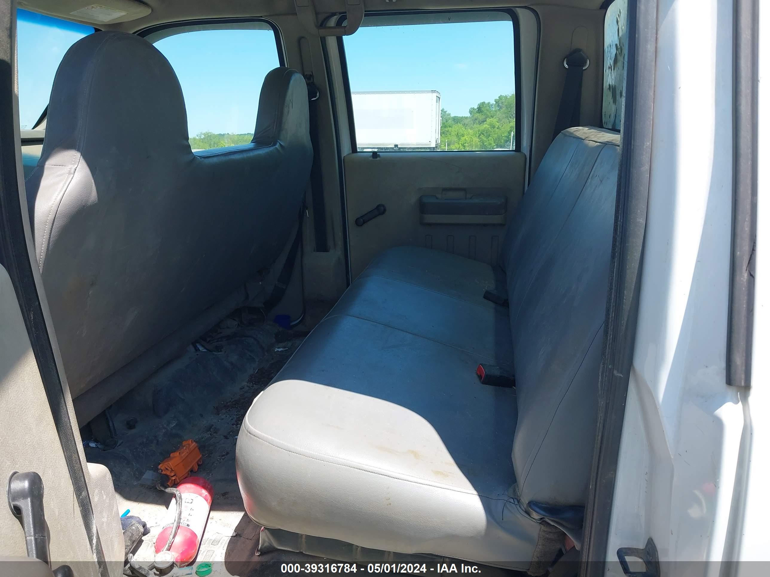 FORD F-350 image 7