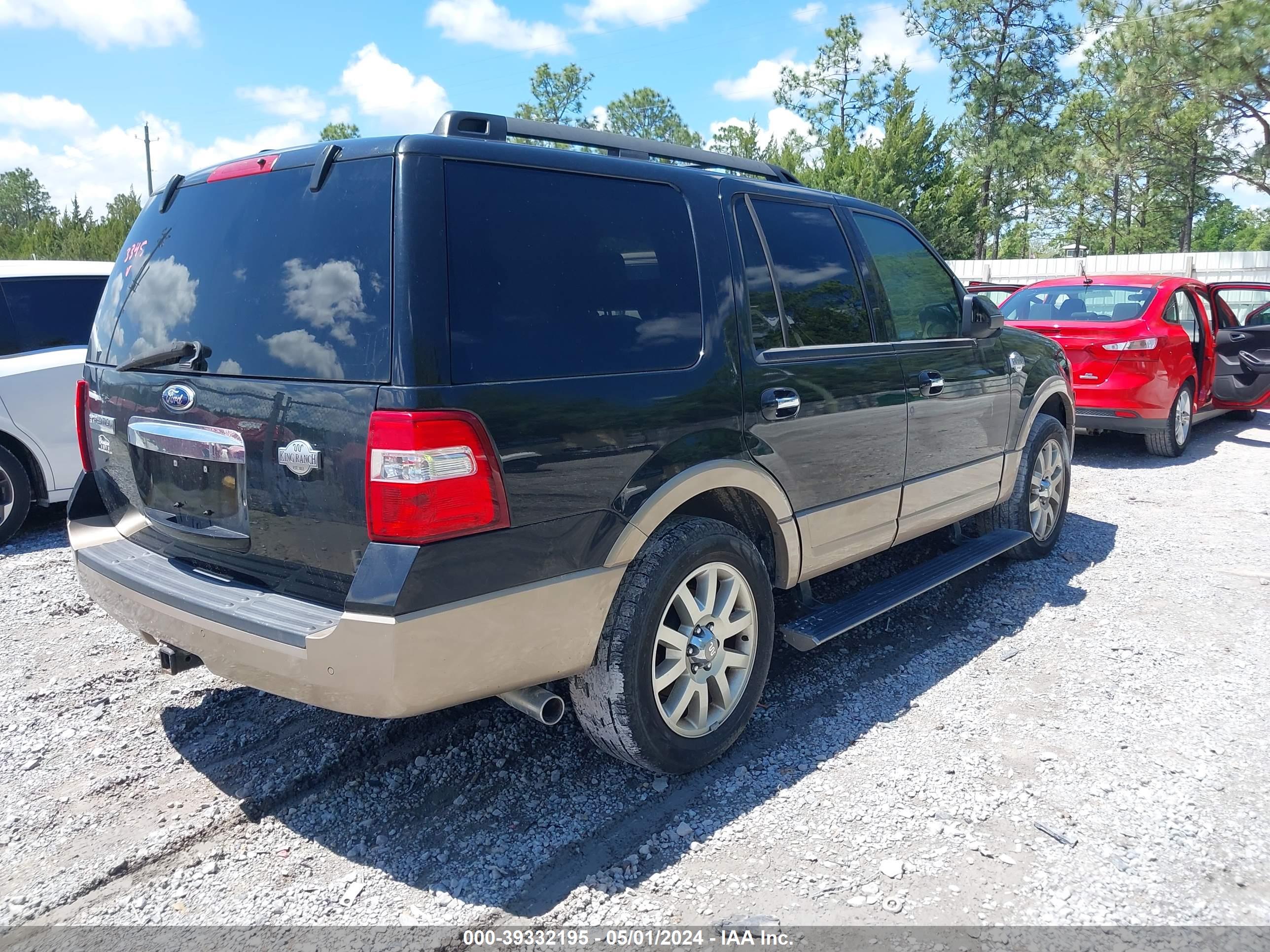 FORD EXPEDITION image 4