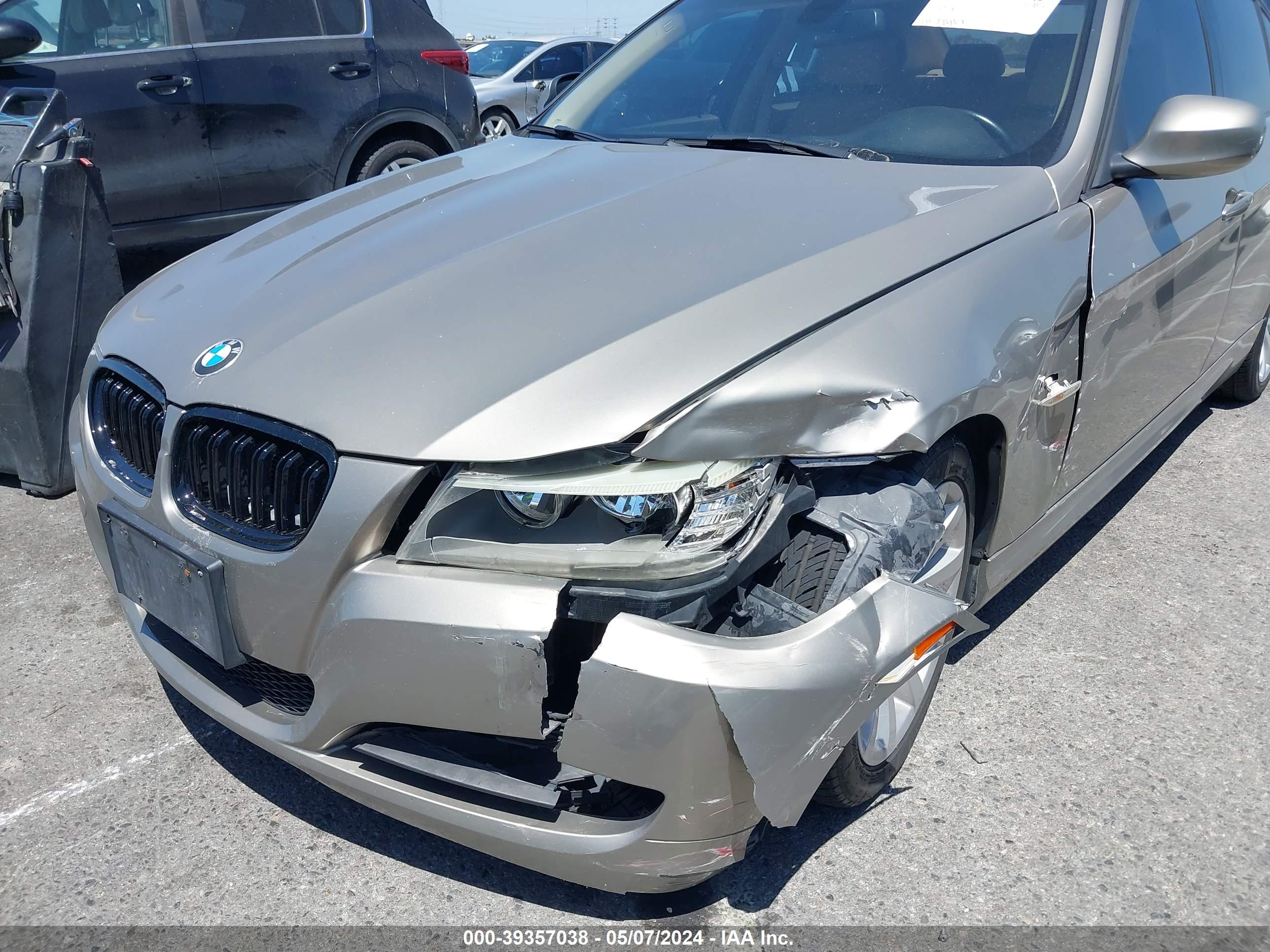 BMW 328I image 6