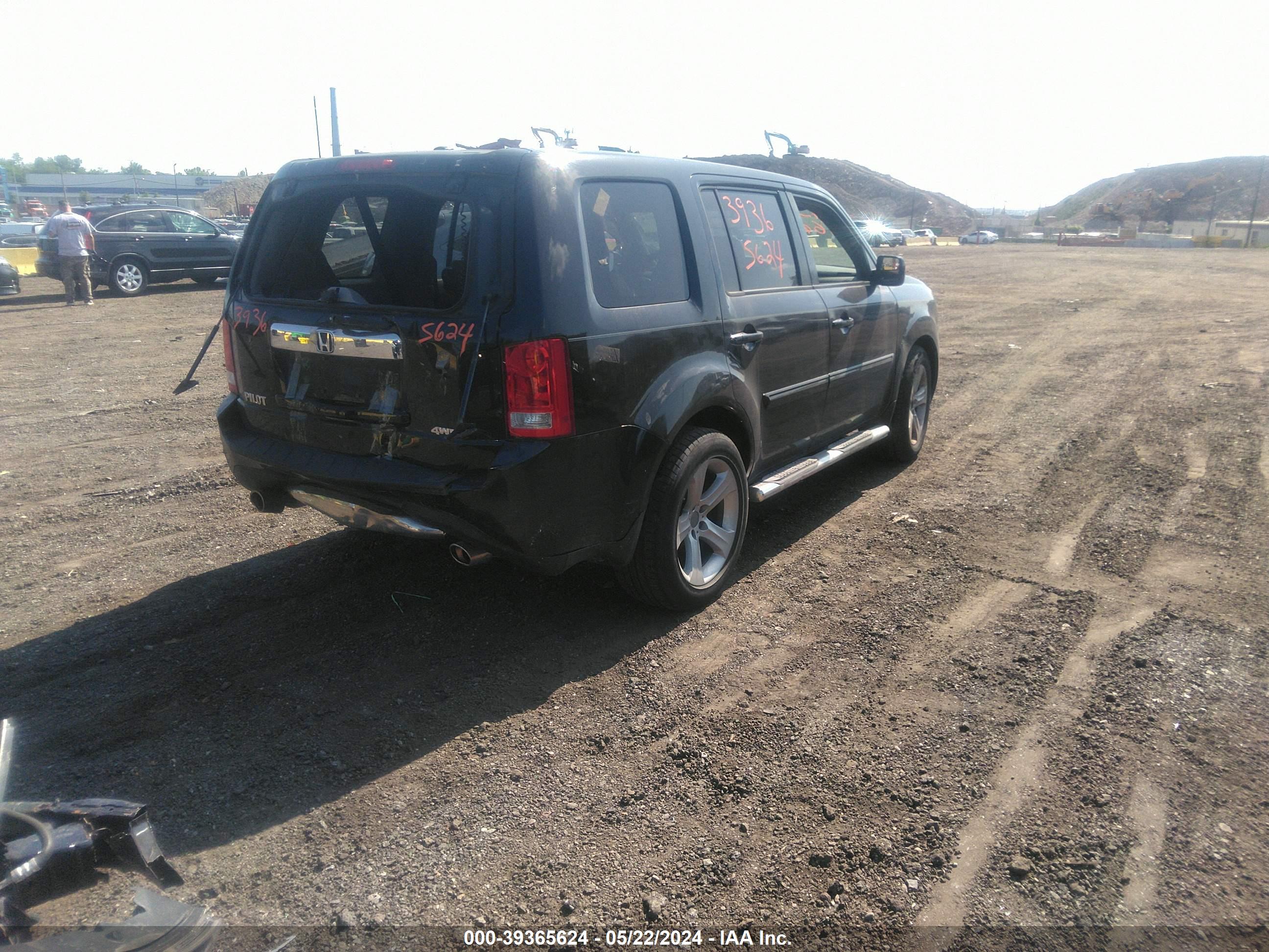 HONDA PILOT image 4