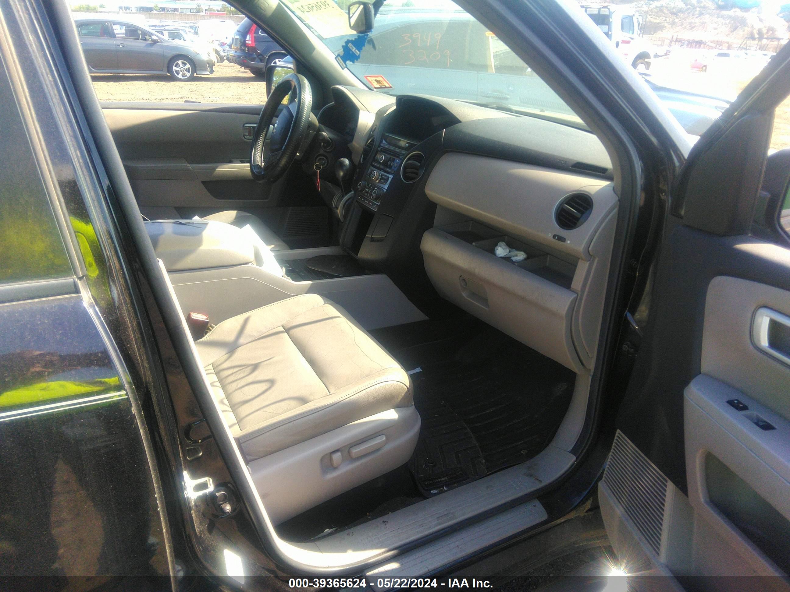 HONDA PILOT image 5