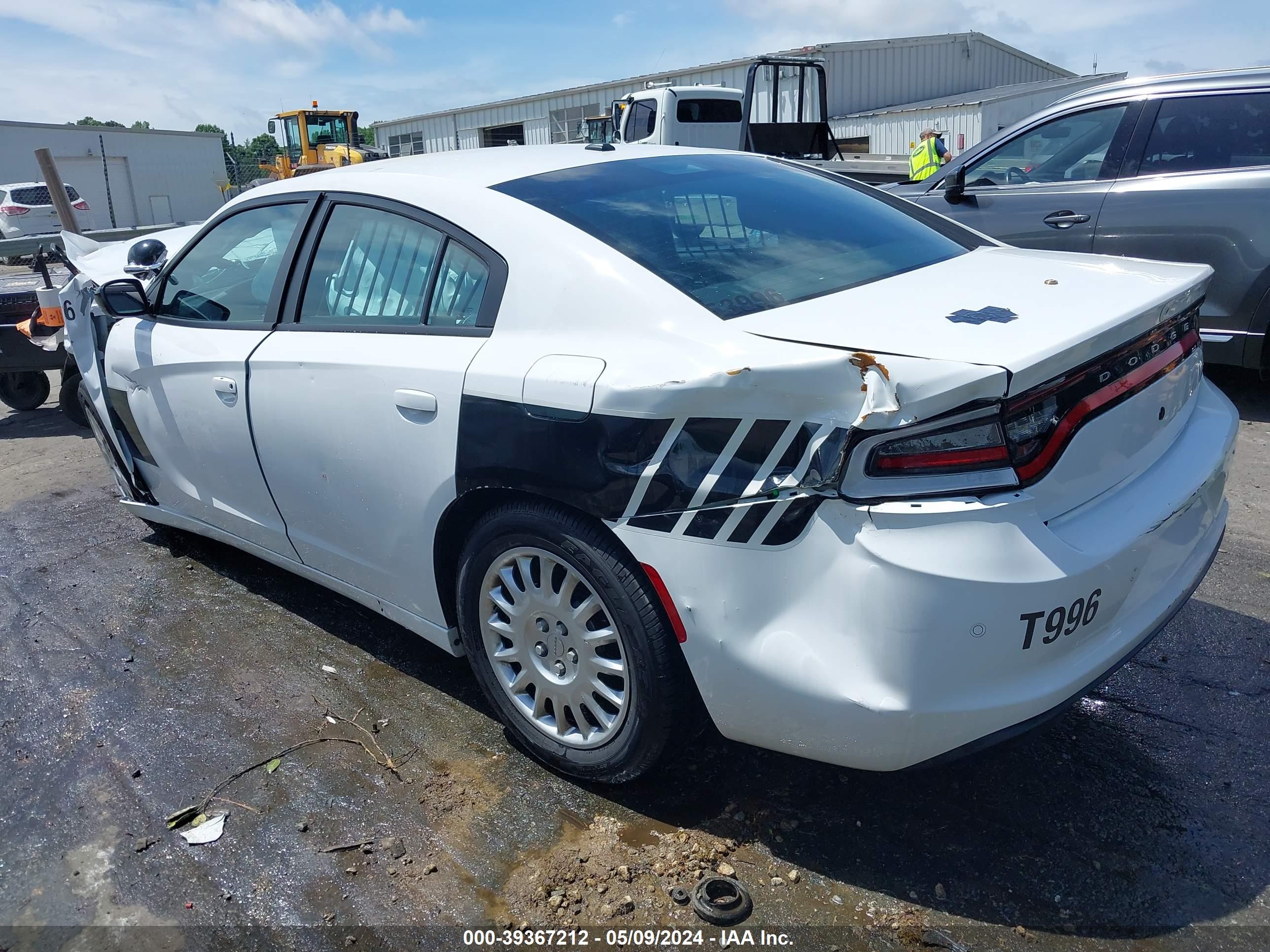 DODGE CHARGER image 3