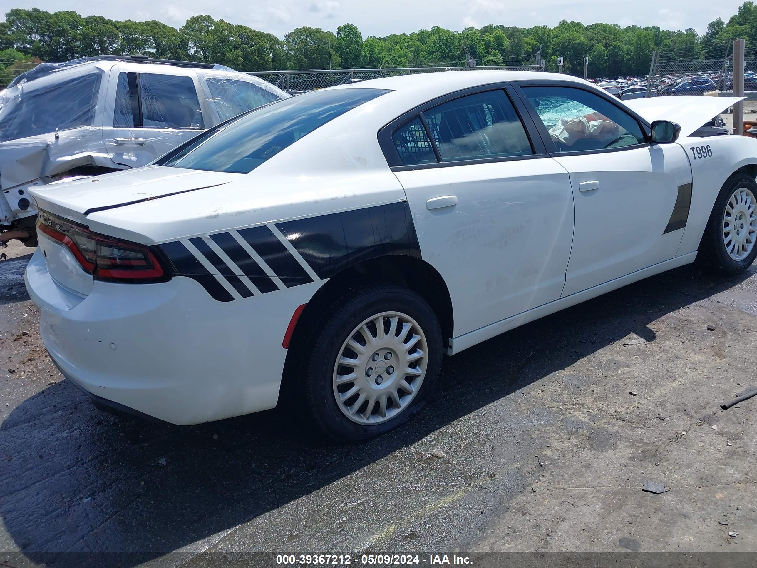 DODGE CHARGER image 4