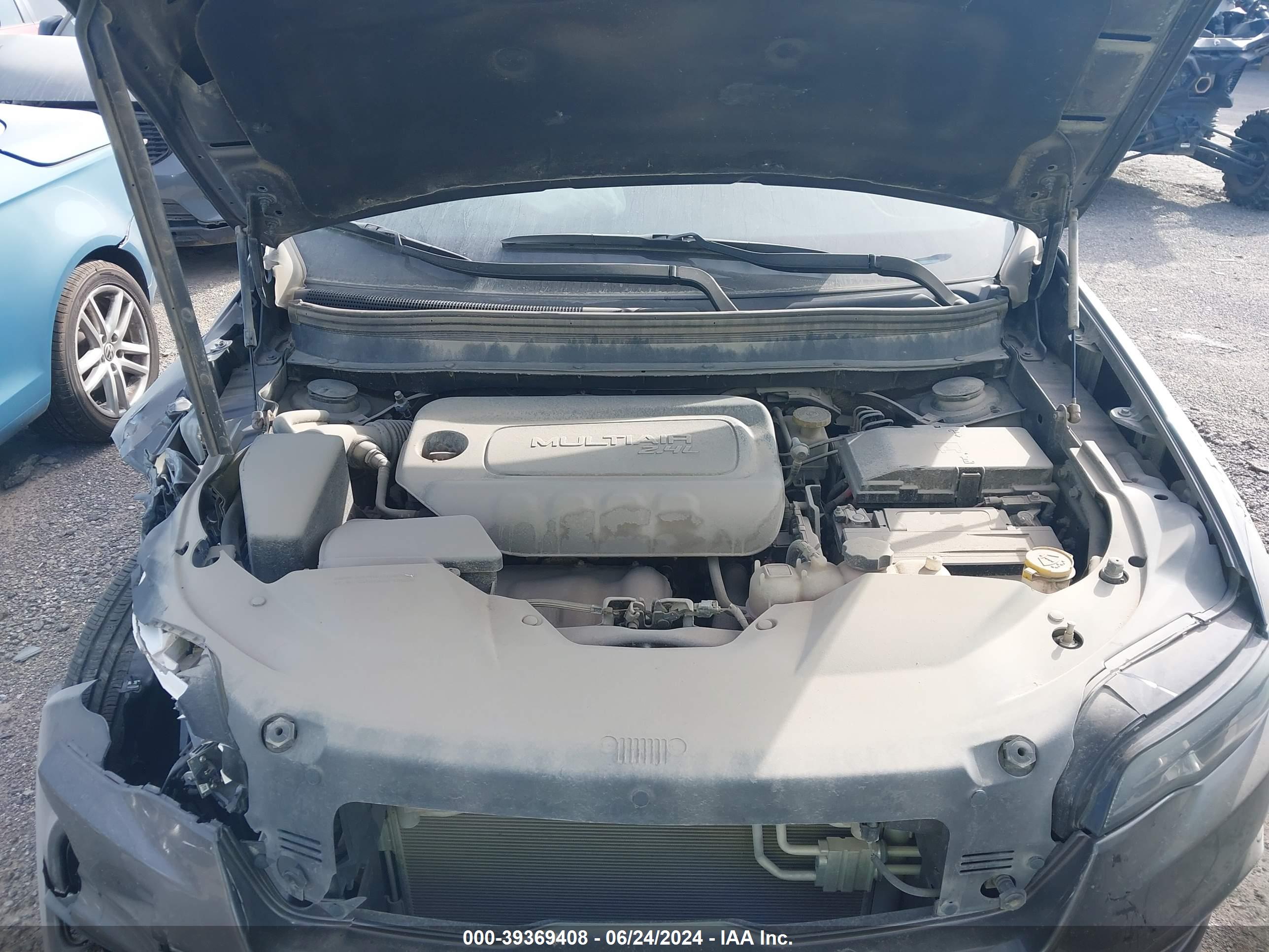 JEEP CHEROKEE image 10