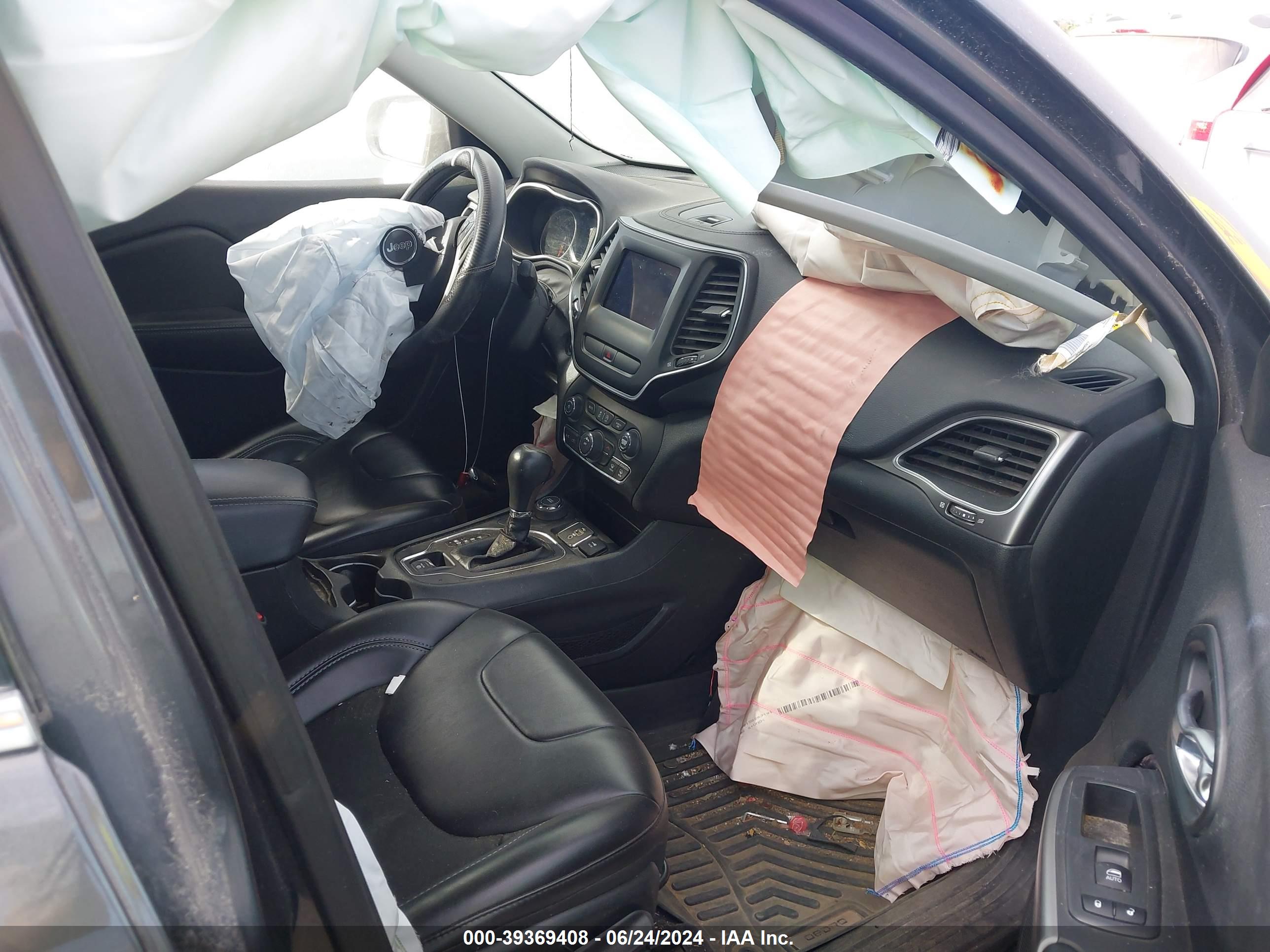 JEEP CHEROKEE image 5