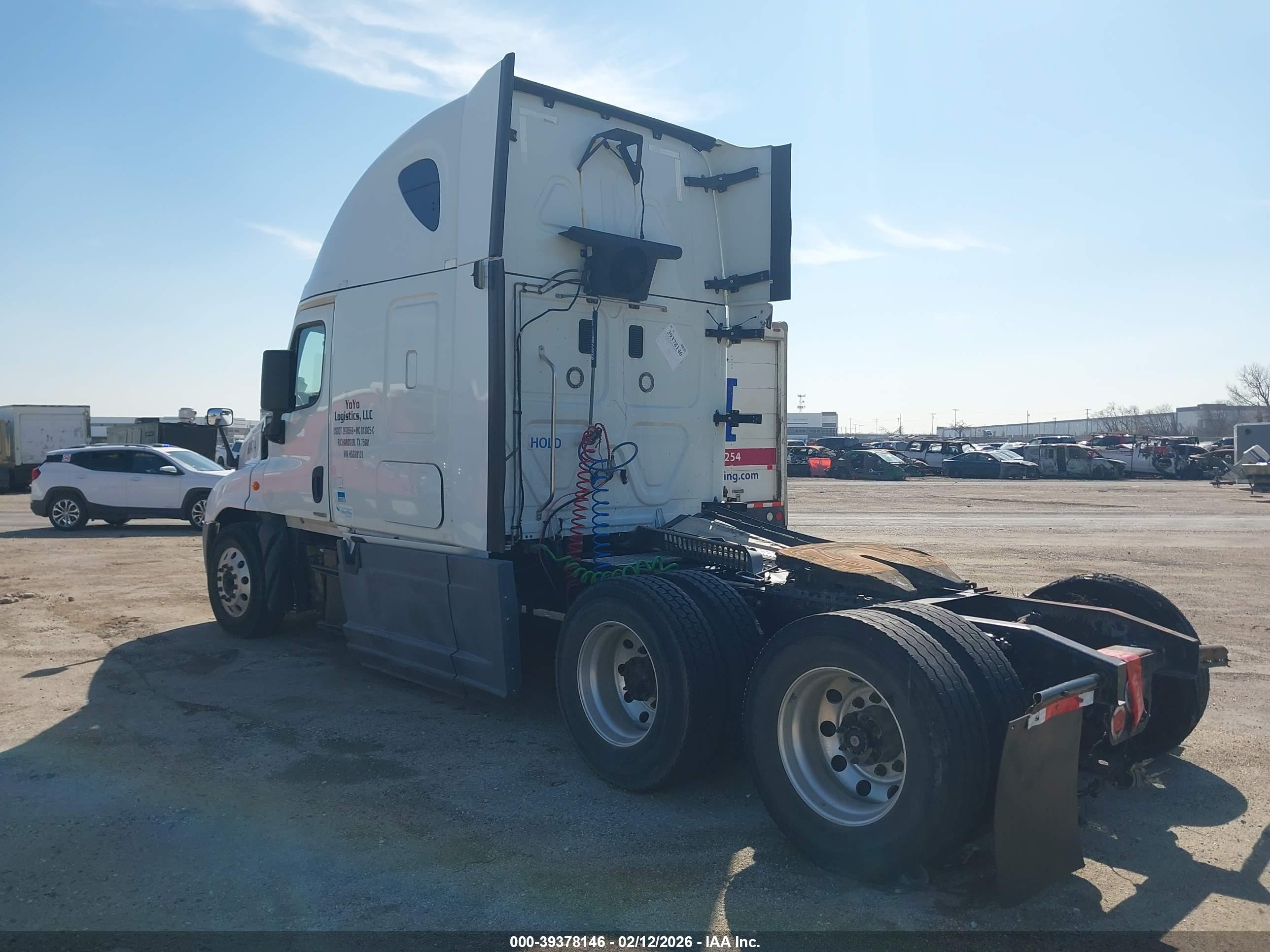 FREIGHTLINER CASCADIA image 3