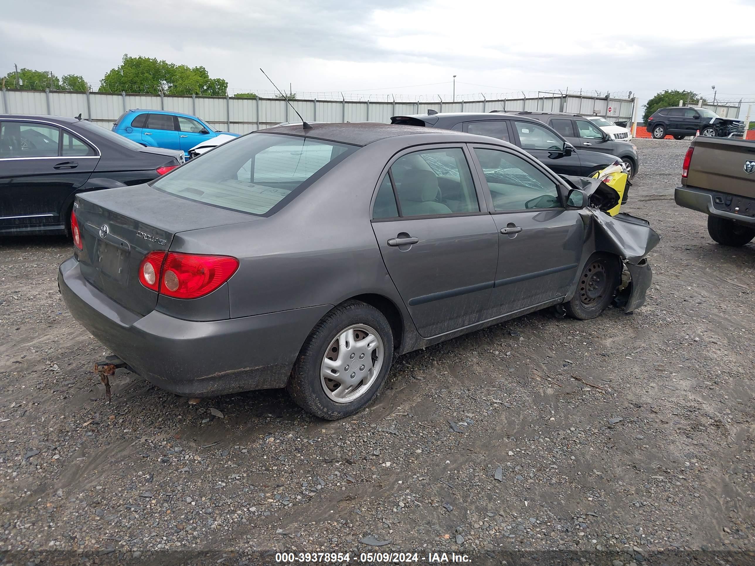 TOYOTA COROLLA image 4