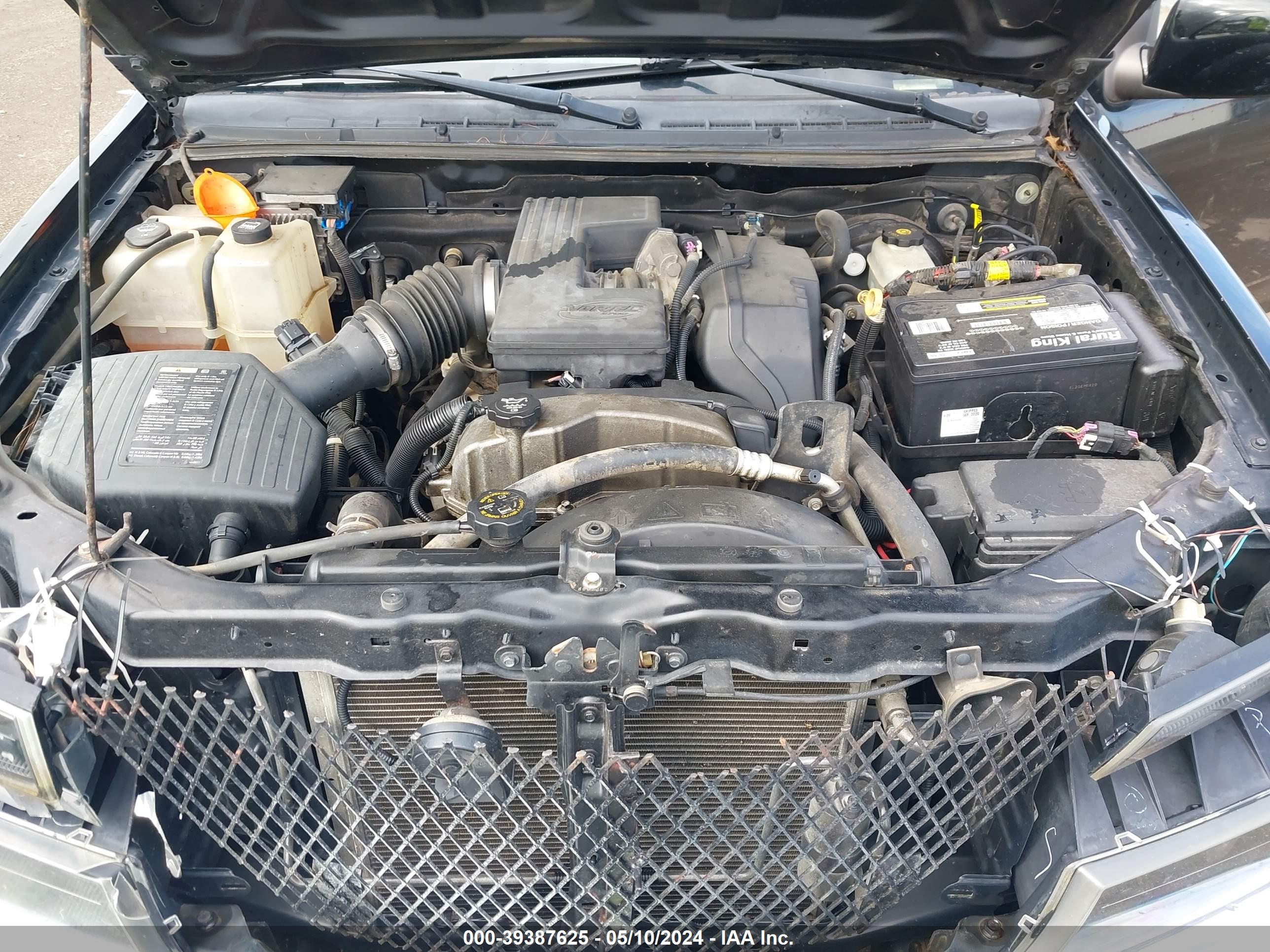 CHEVROLET COLORADO image 10