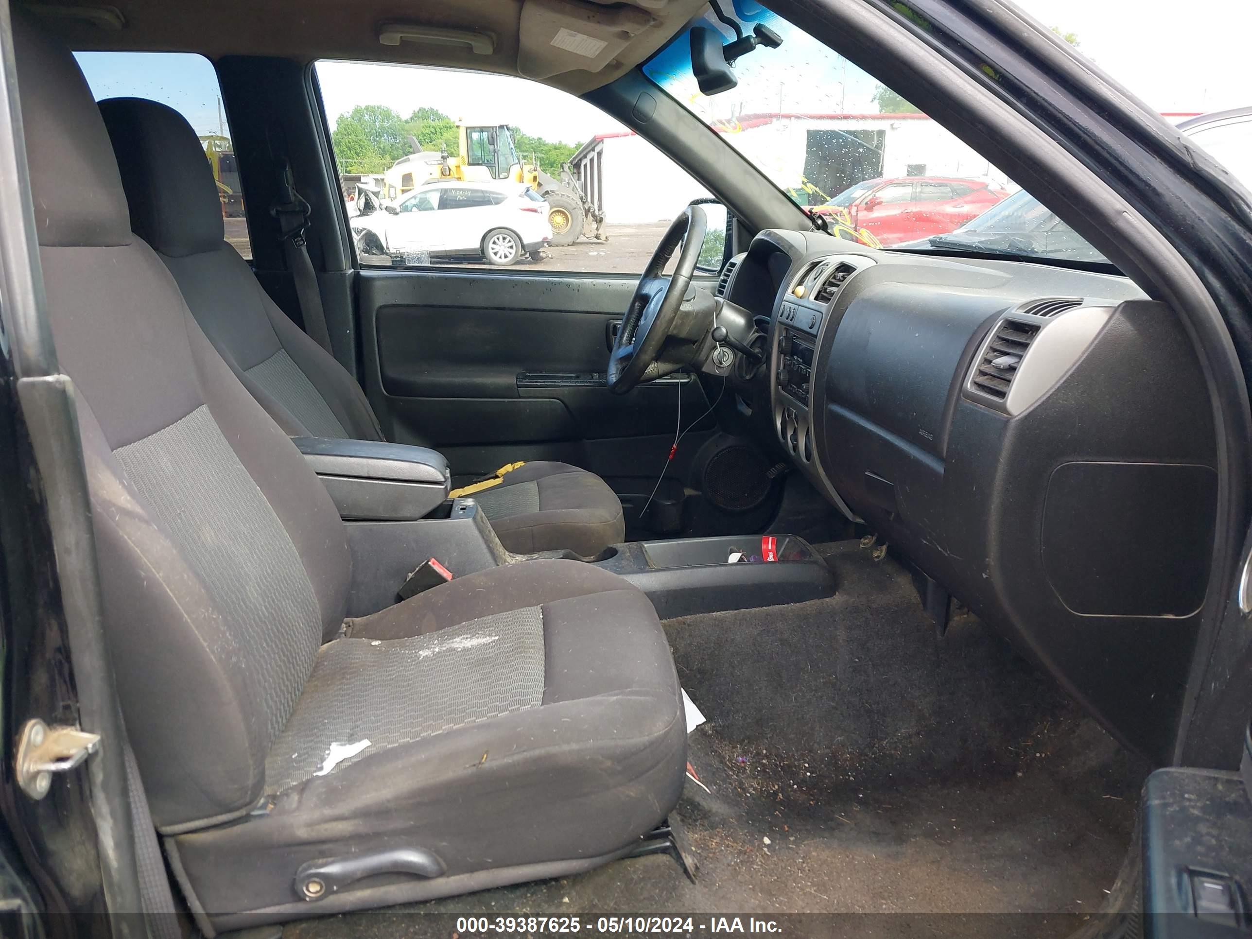 CHEVROLET COLORADO image 5