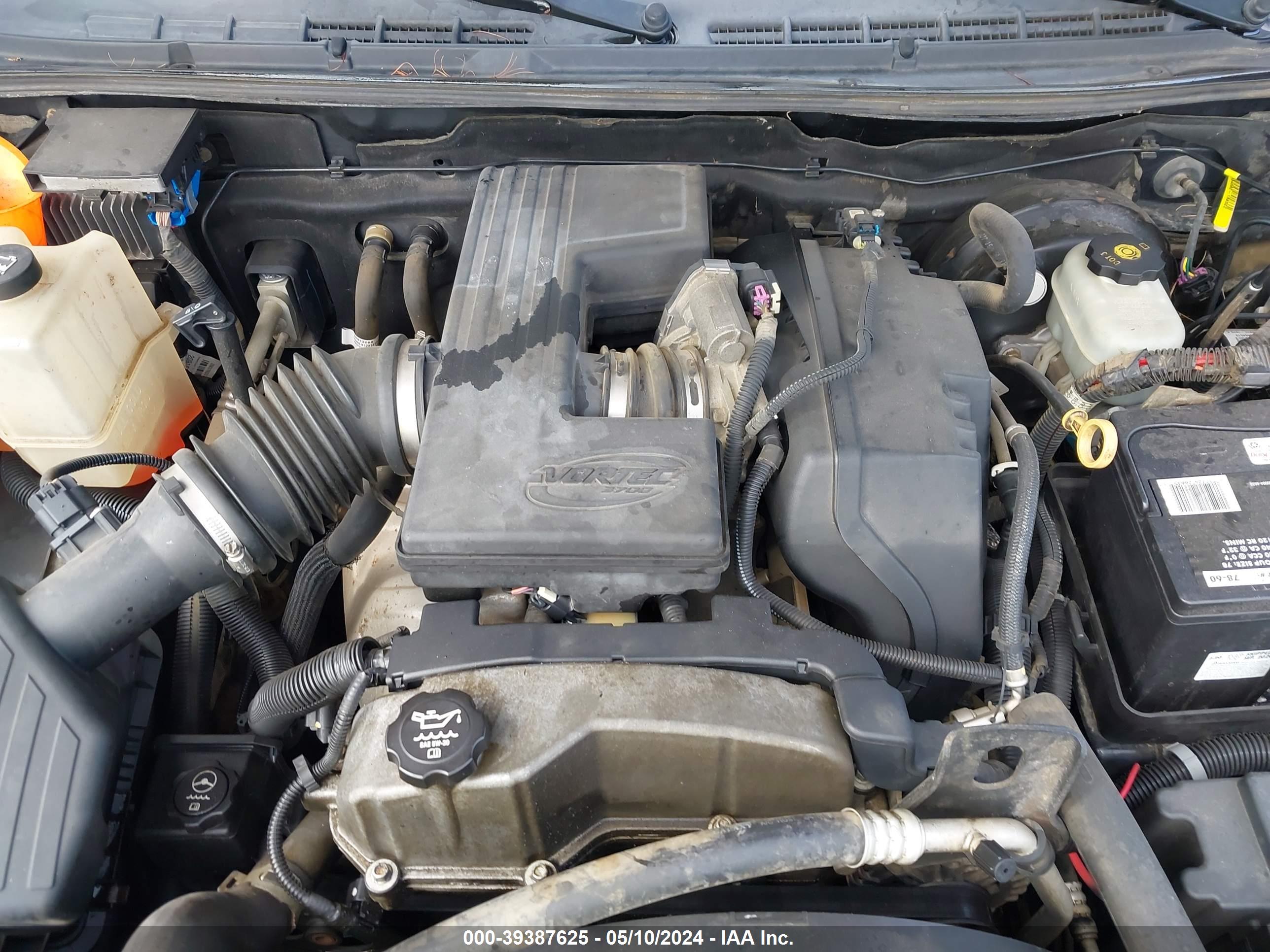 CHEVROLET COLORADO image 6